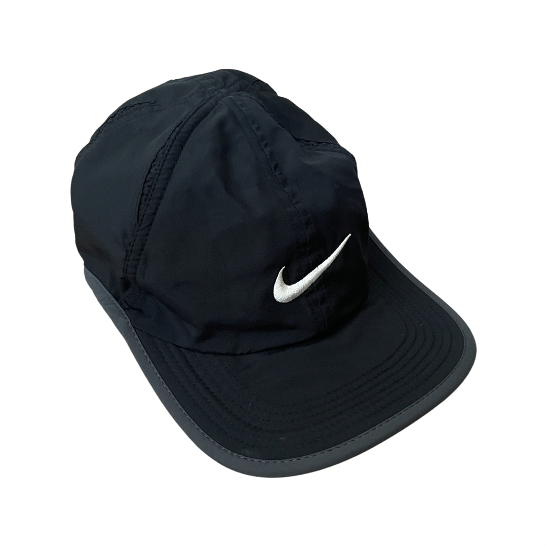 Filadelfia lunes Raza humana Vintage Nike Dri-fit hat — MY CAMPUS CLOSET