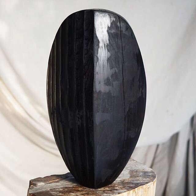 Back in black. I went for a Shou Sugi Ban technique as an evolution for this piece. By use of controlled fire, sanding away excess charcoal, oiling and rubbing, I brought out a black rich tone in the wood. Although traditionally Sugi Wood (Cryptomeri