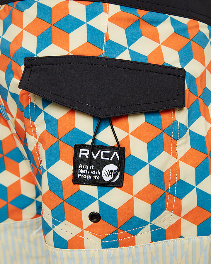 R373403MUL-RVCA-5.JPG