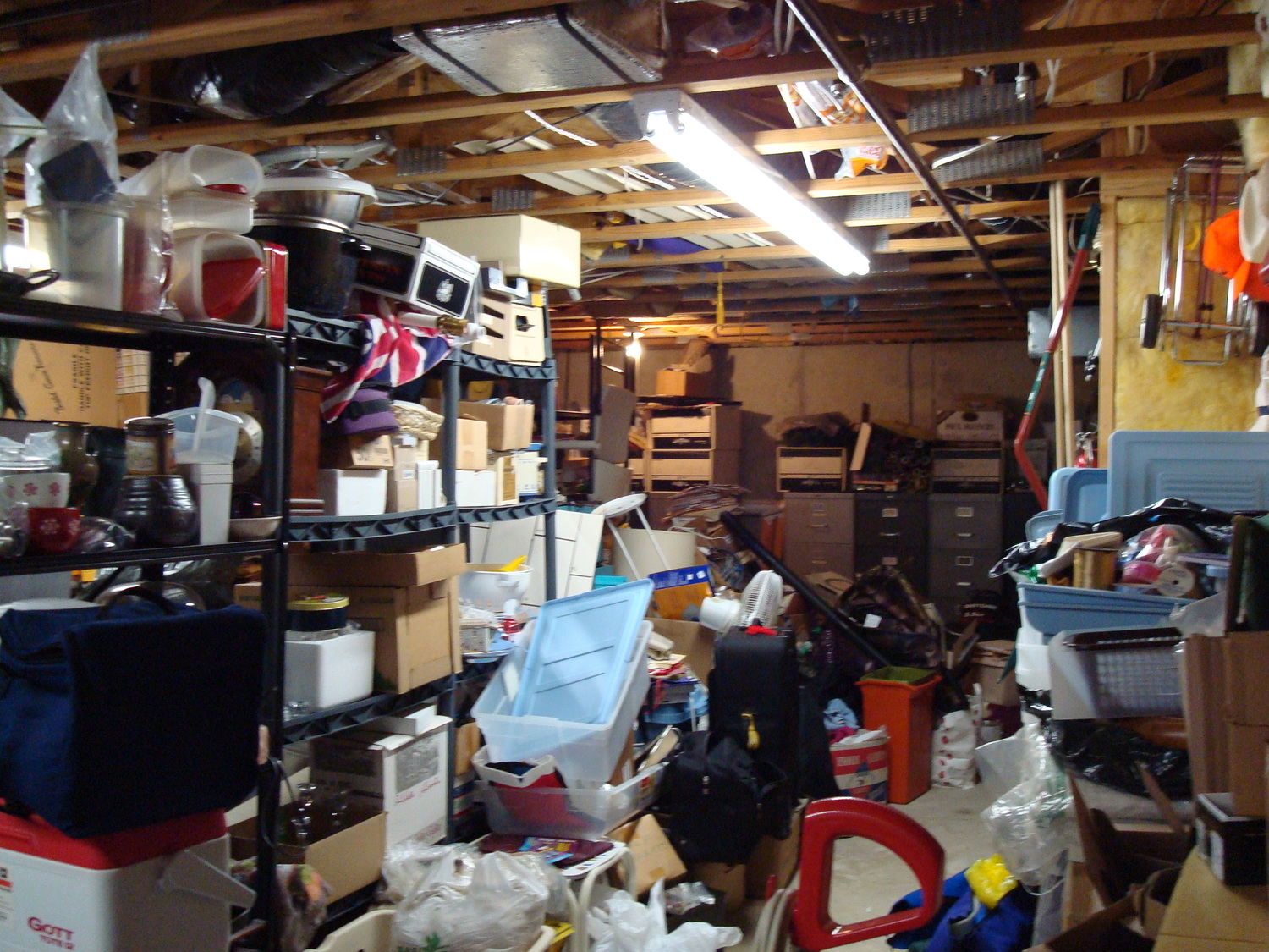 How to Handle an Estate Cleanout - Dumpsters.com