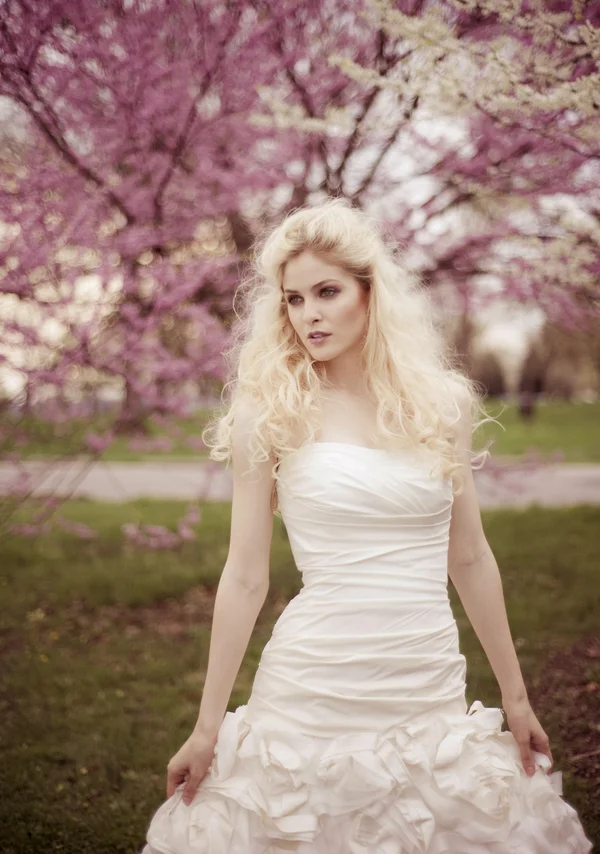 SpringBridalSessionJennyLe__JOJO_Photography_and_Film_BRLRspring8364_low.jpg