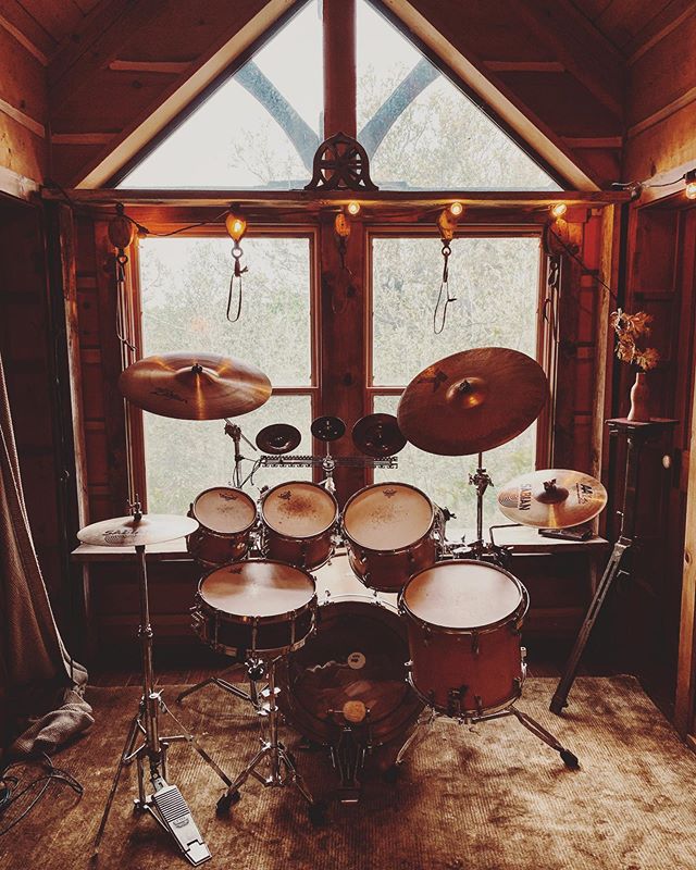 Just got this setup.... can&rsquo;t wait to track some drums in this room. #brokencityjulian #cabinstudio