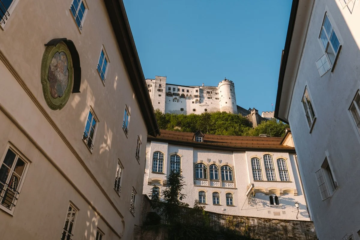 Best-photos-spots-in-Salzburg-Old-Town_travel-blog