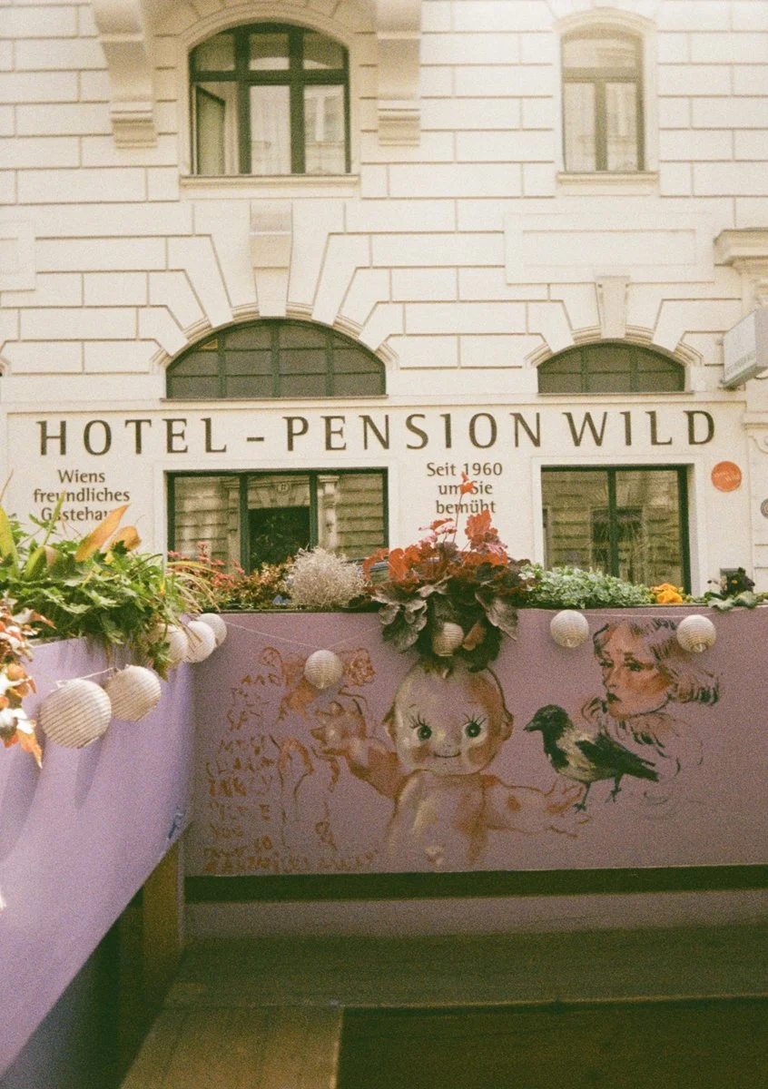Street-photography-with-the-Kodak-Ektar-H35