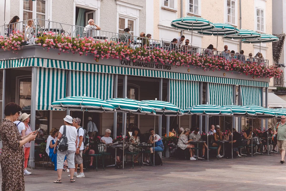 Best-cafés-in-Salzburg-Old-Town_travel-blog
