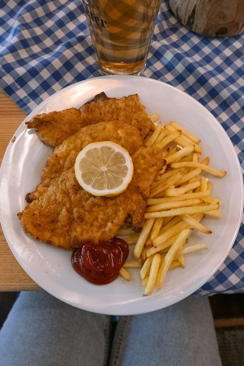 Wiener-Schnitzel_Hiasl-Zirbenhütte-Hochrindl