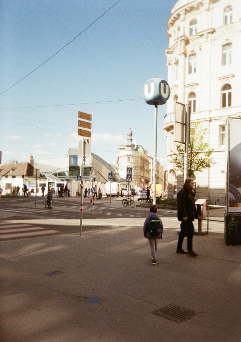 Modern-half-frame-cameras_Kodak-Ektar-H35