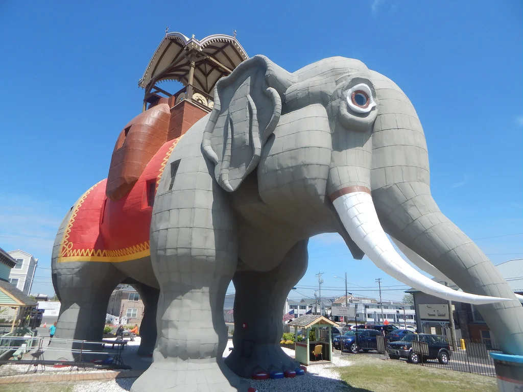 Lucy_The_Elephant.jpg