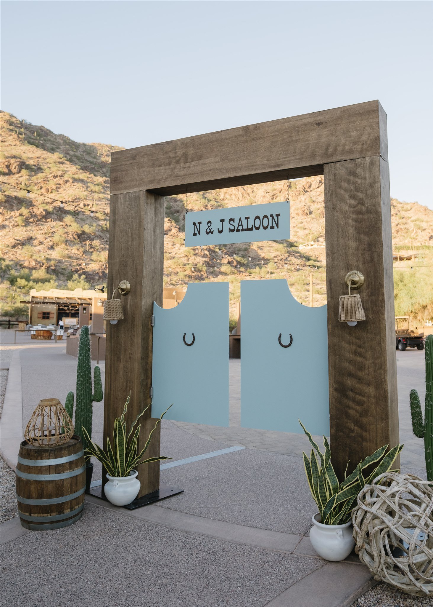 JW-Marriott-Mummy-Mountain-Scottsdale-Wedding-Welcome-Party-Photos-wedding planner.jpg