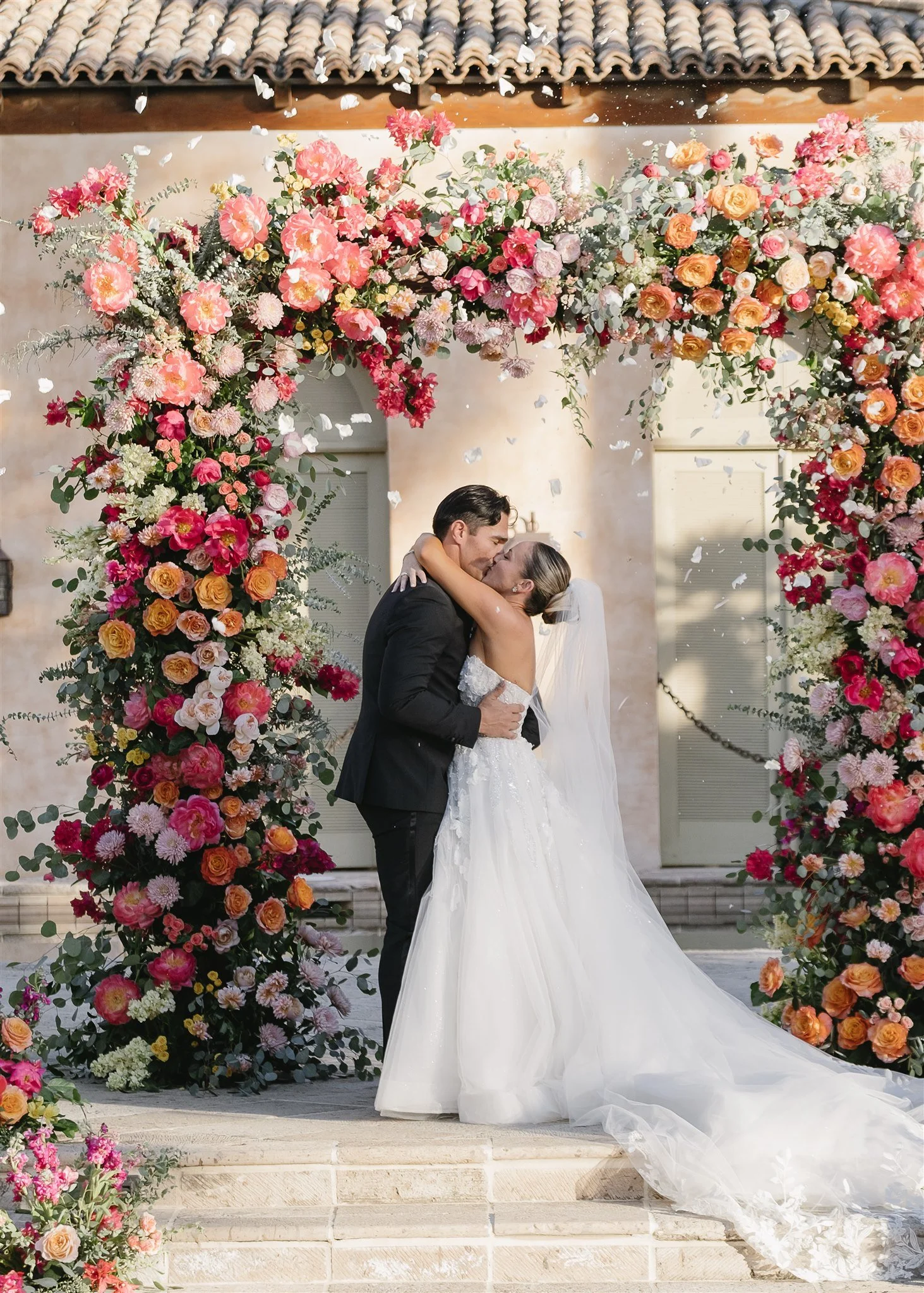 Fall-Royal-Palms-Resort-Scottsdale-Wedding-Photos-wedding-planner.jpg