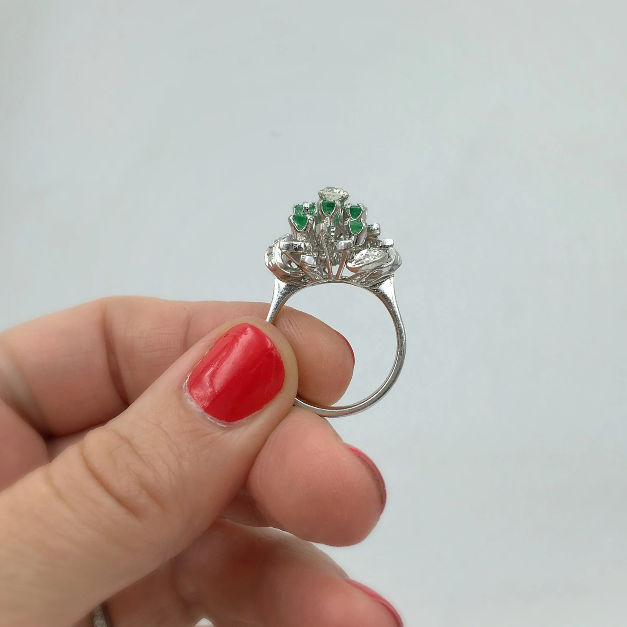 mid century emerald cocktail ring, vintage diamond cocktail ring, reverie vintage, antique jewelry nyc