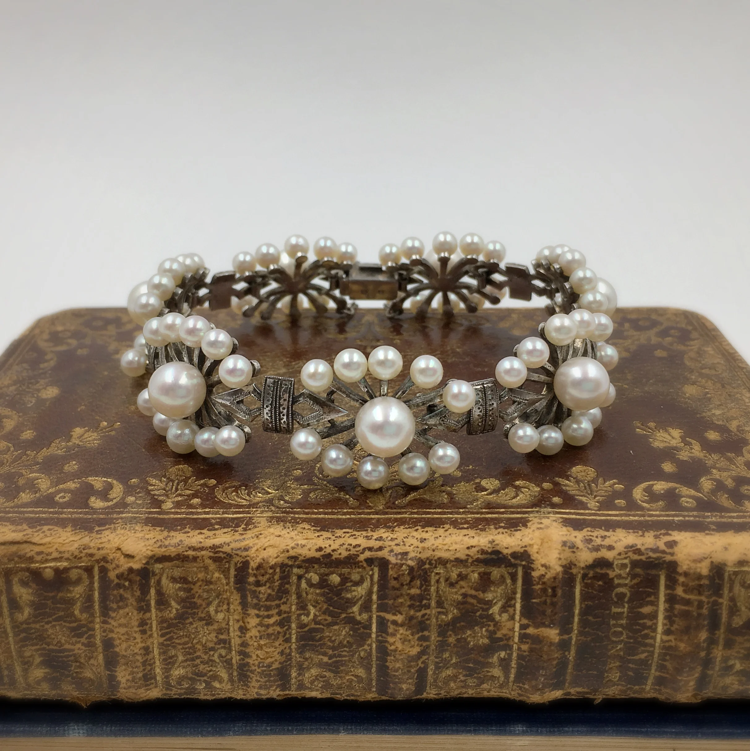 mikimoto pearl wedding bracelet reverie vintage jewelry nyc