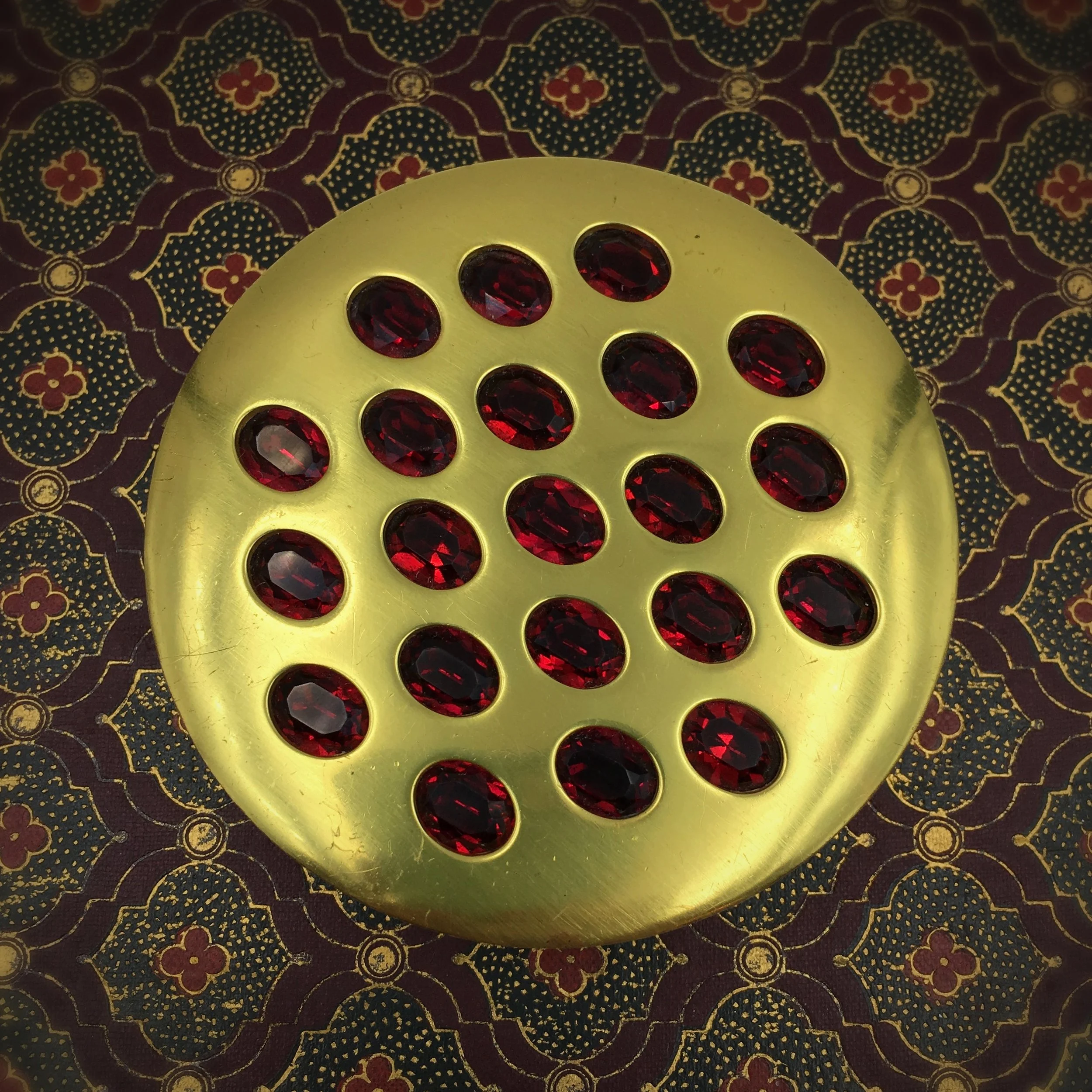 calvaire compact Reverie vintage shop NYC