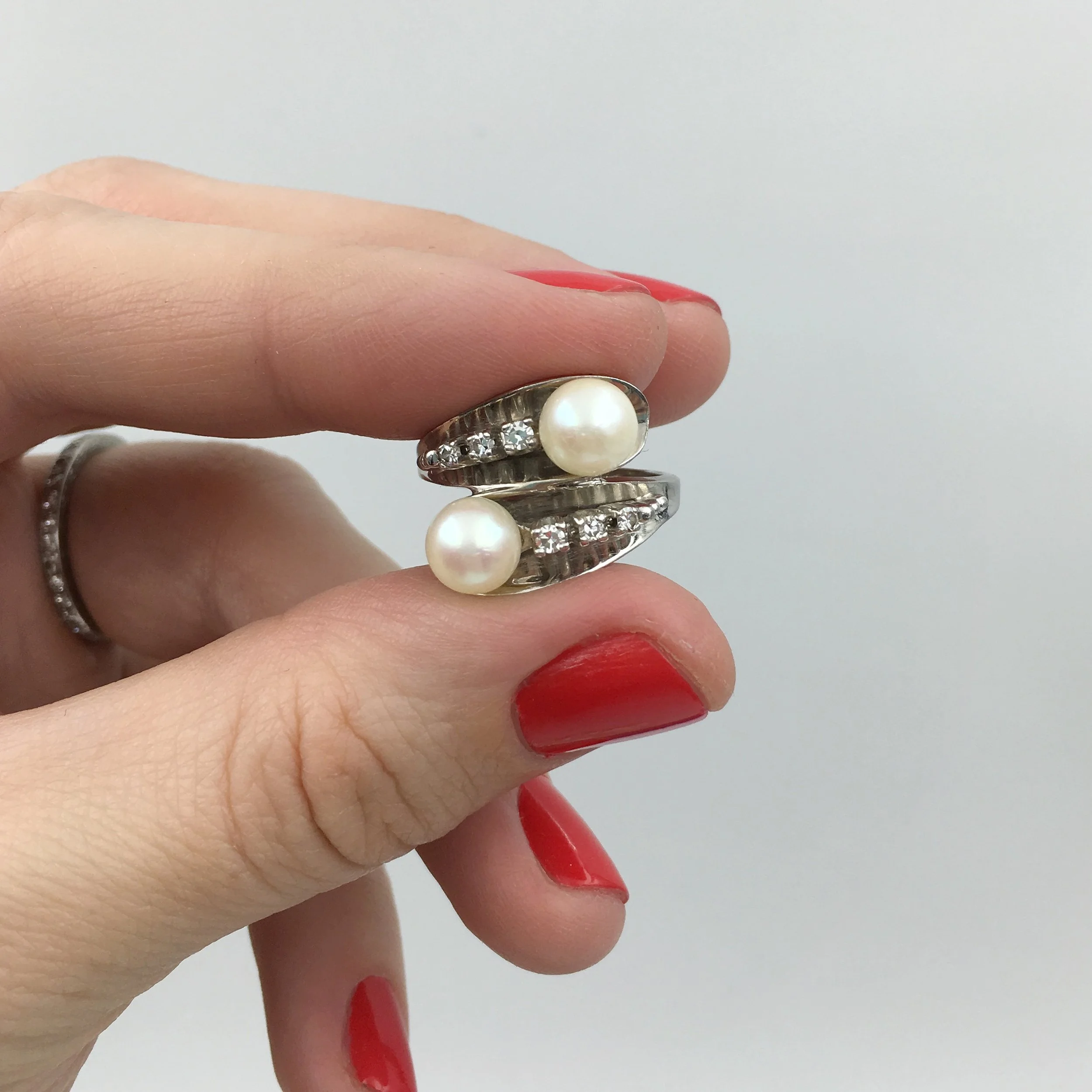 Vintage pearl bypass ring Reverie estate wedding jewelry
