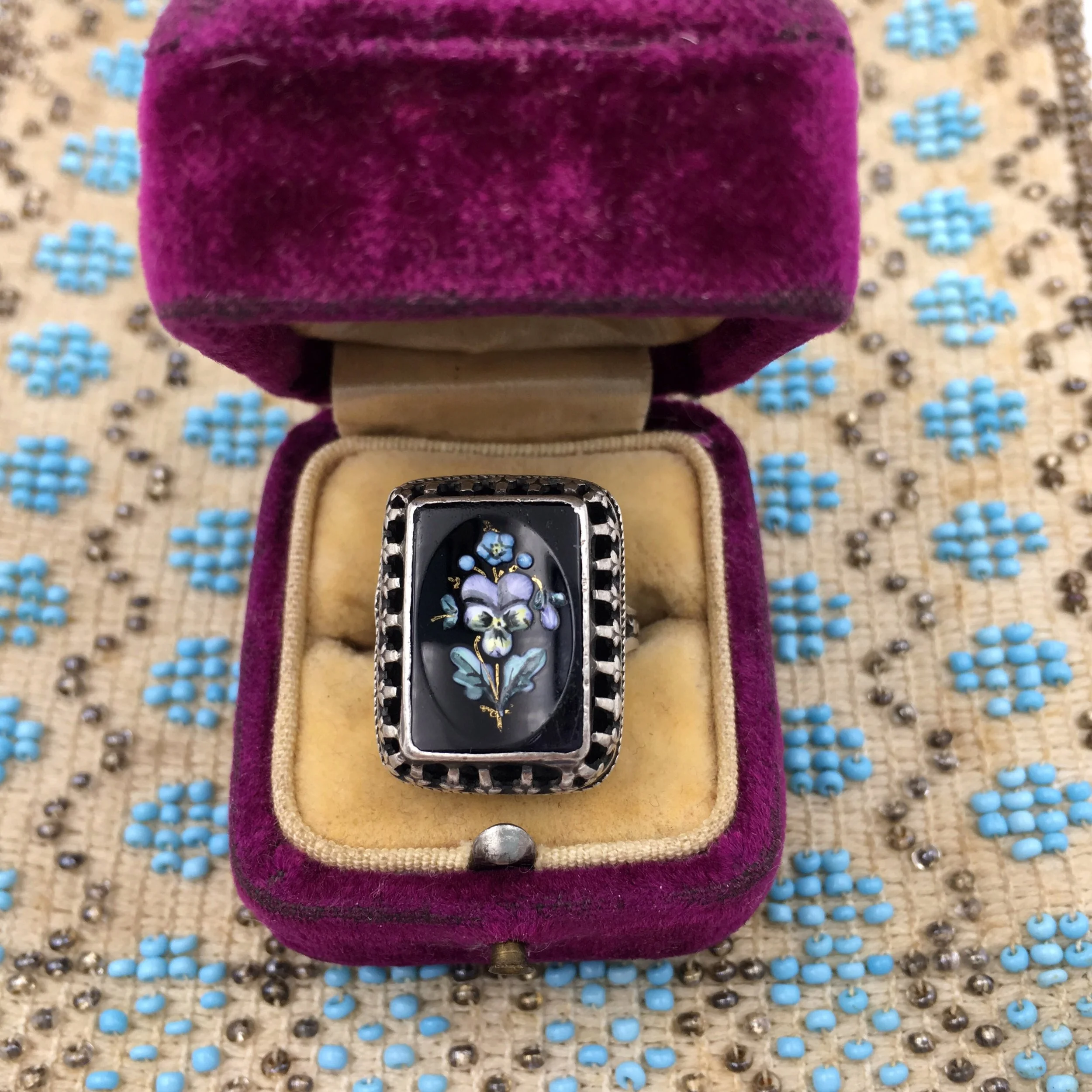 Victorian pansy ring Reverie antique jewelry NYC