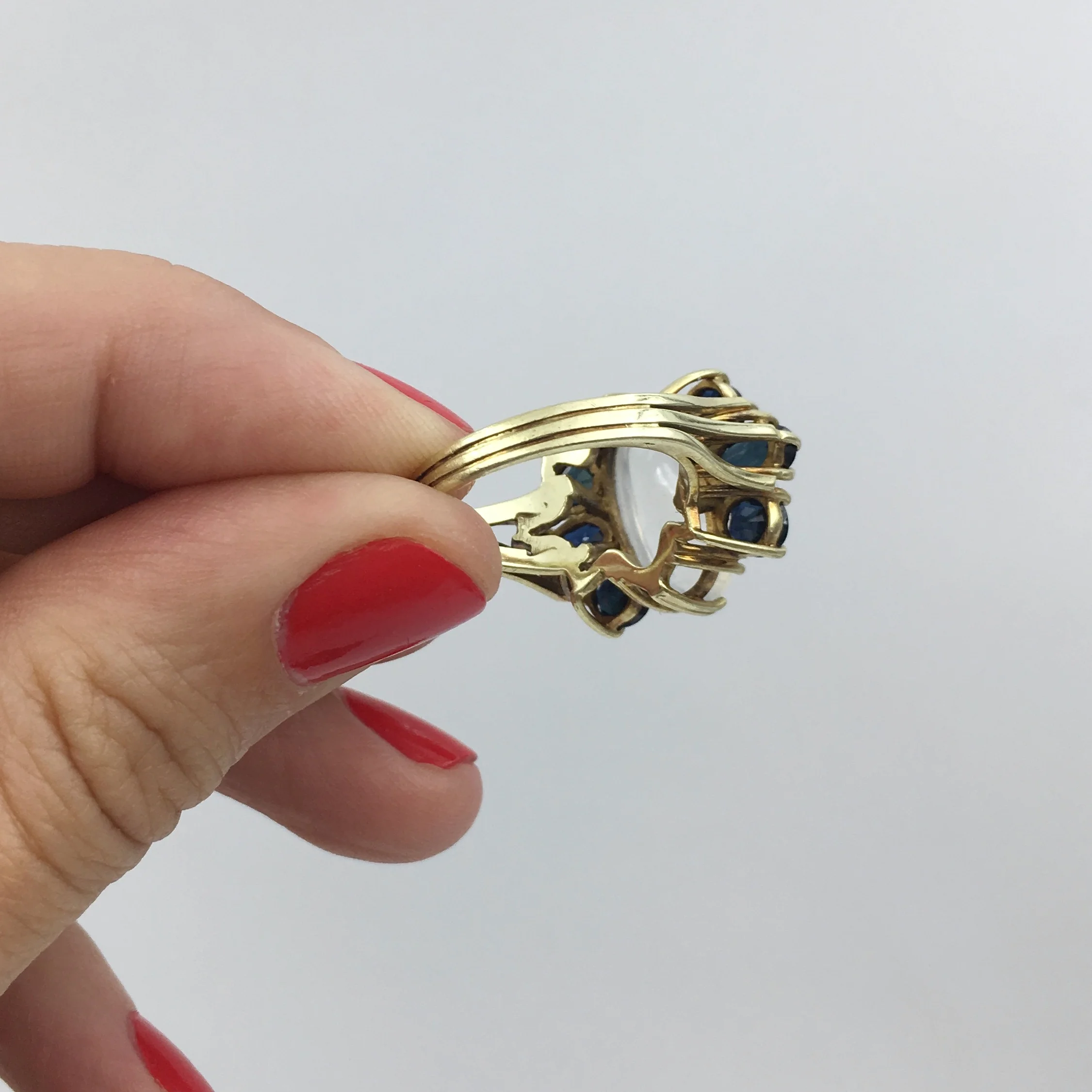 Vintage moonstone cocktail ring Reverie estate jewelry NYC