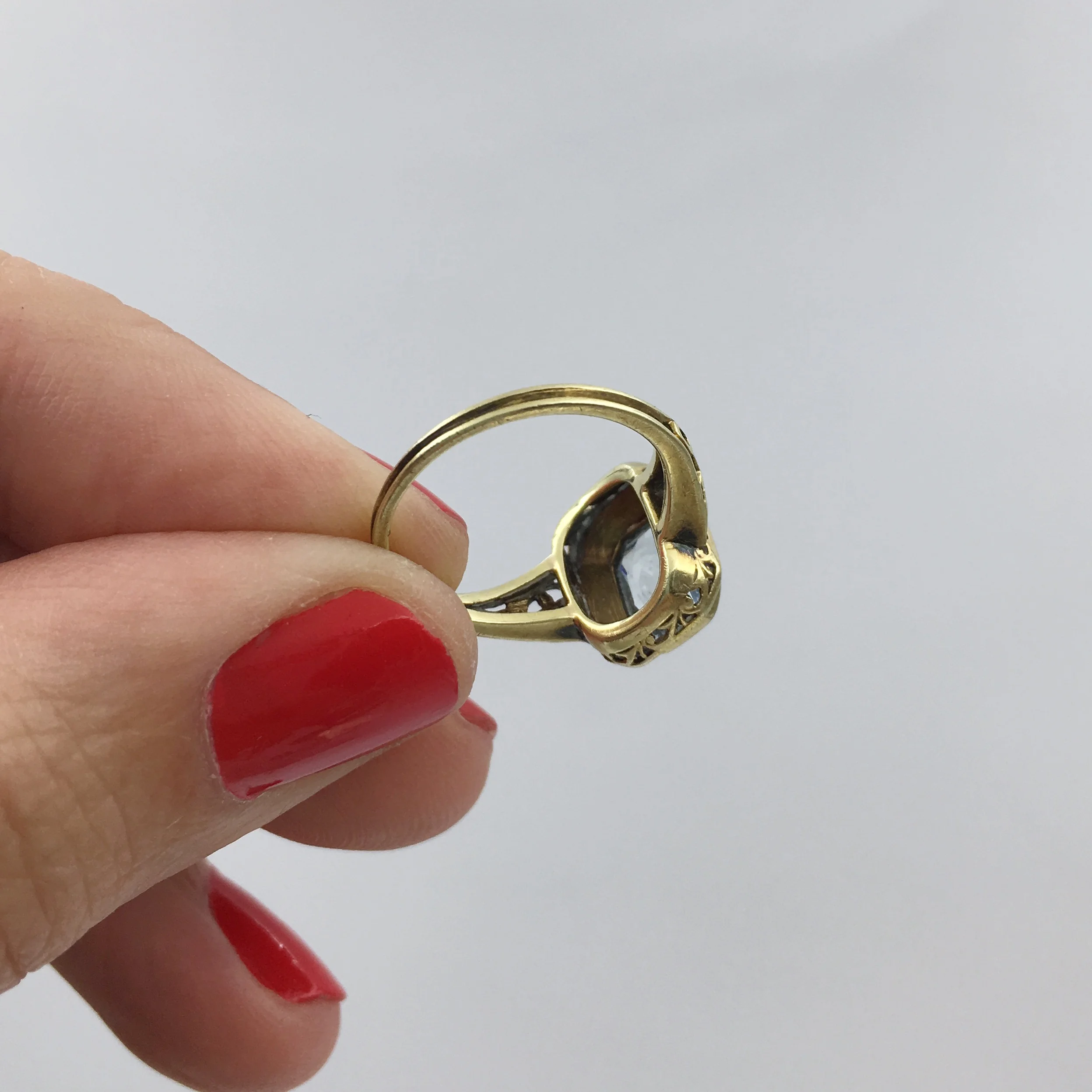 1930s aquamarine ring Reverie vintage jewelry NYC