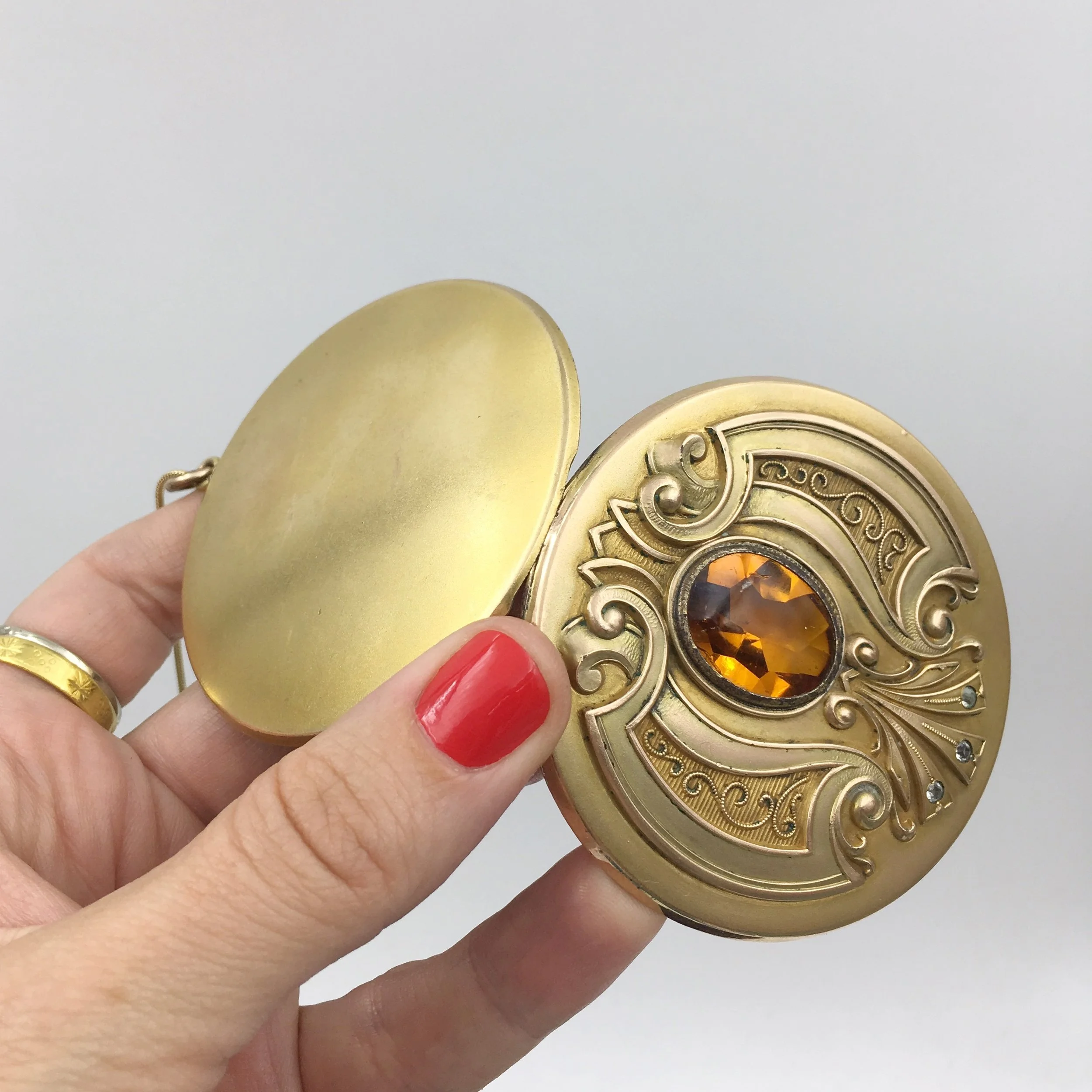 Art Nouveau round locket Reverie antique jewelry NYC