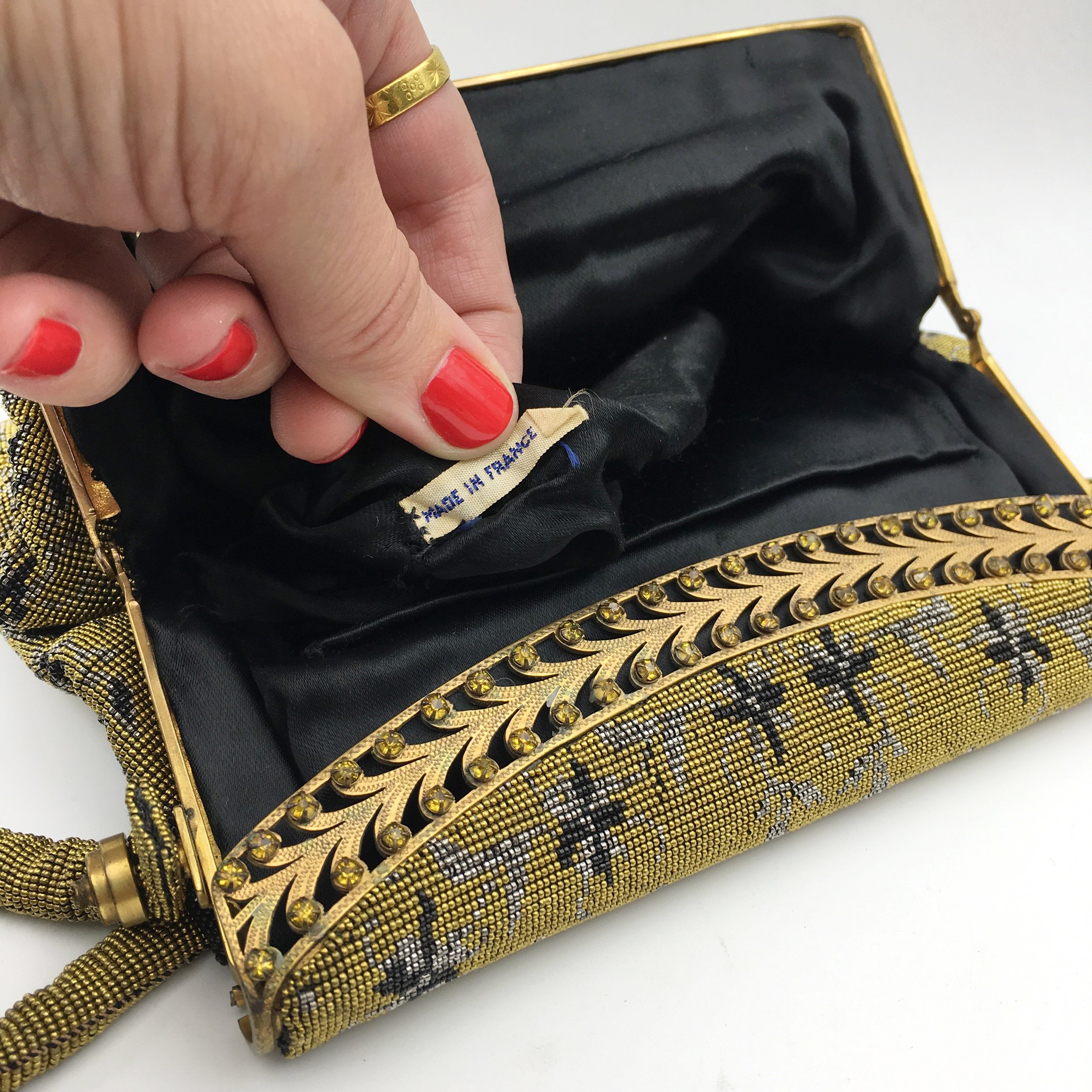 Italian glass beaded purse – Shop Journal Vintage