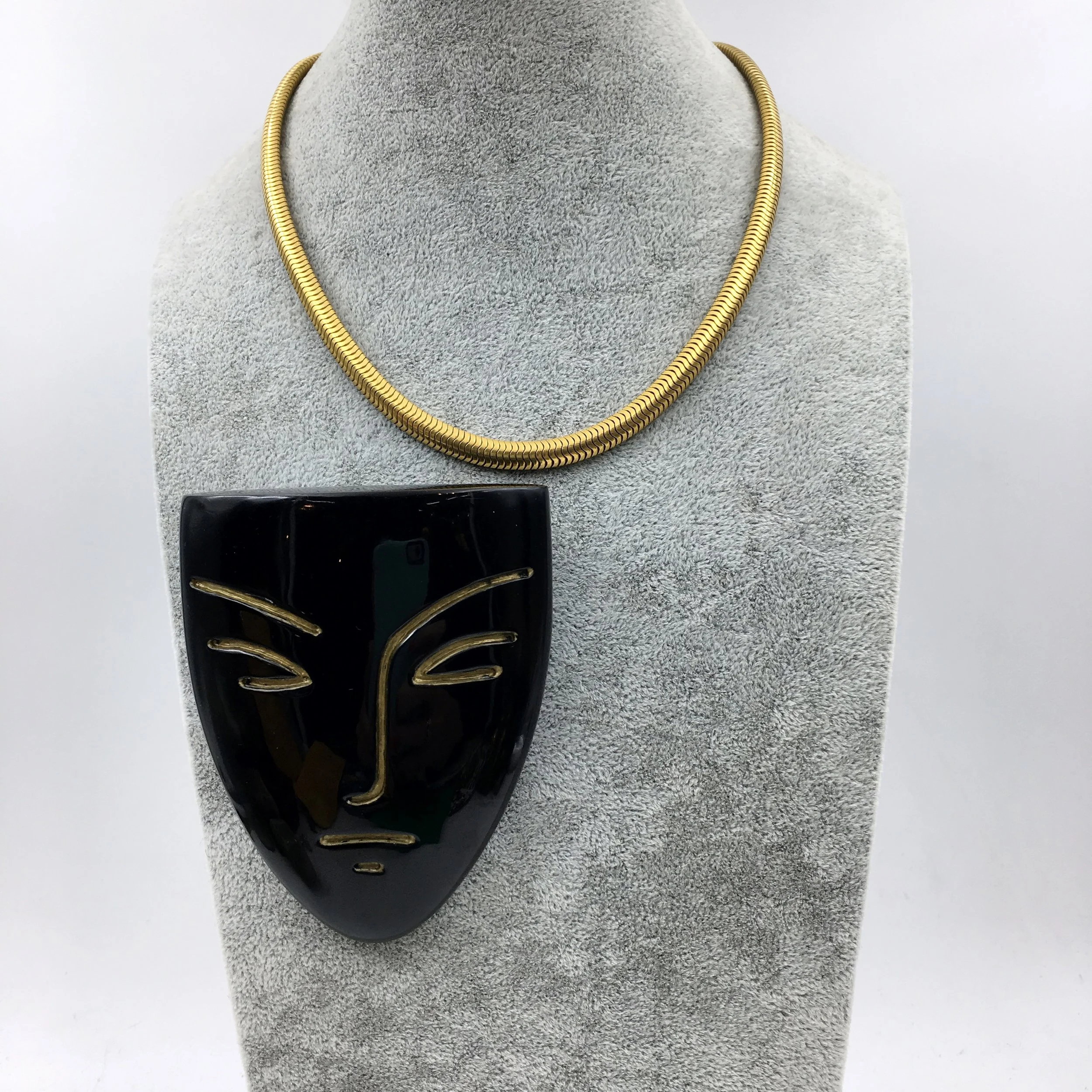 Art Deco bakelite Reverie vintage jewelry NYC