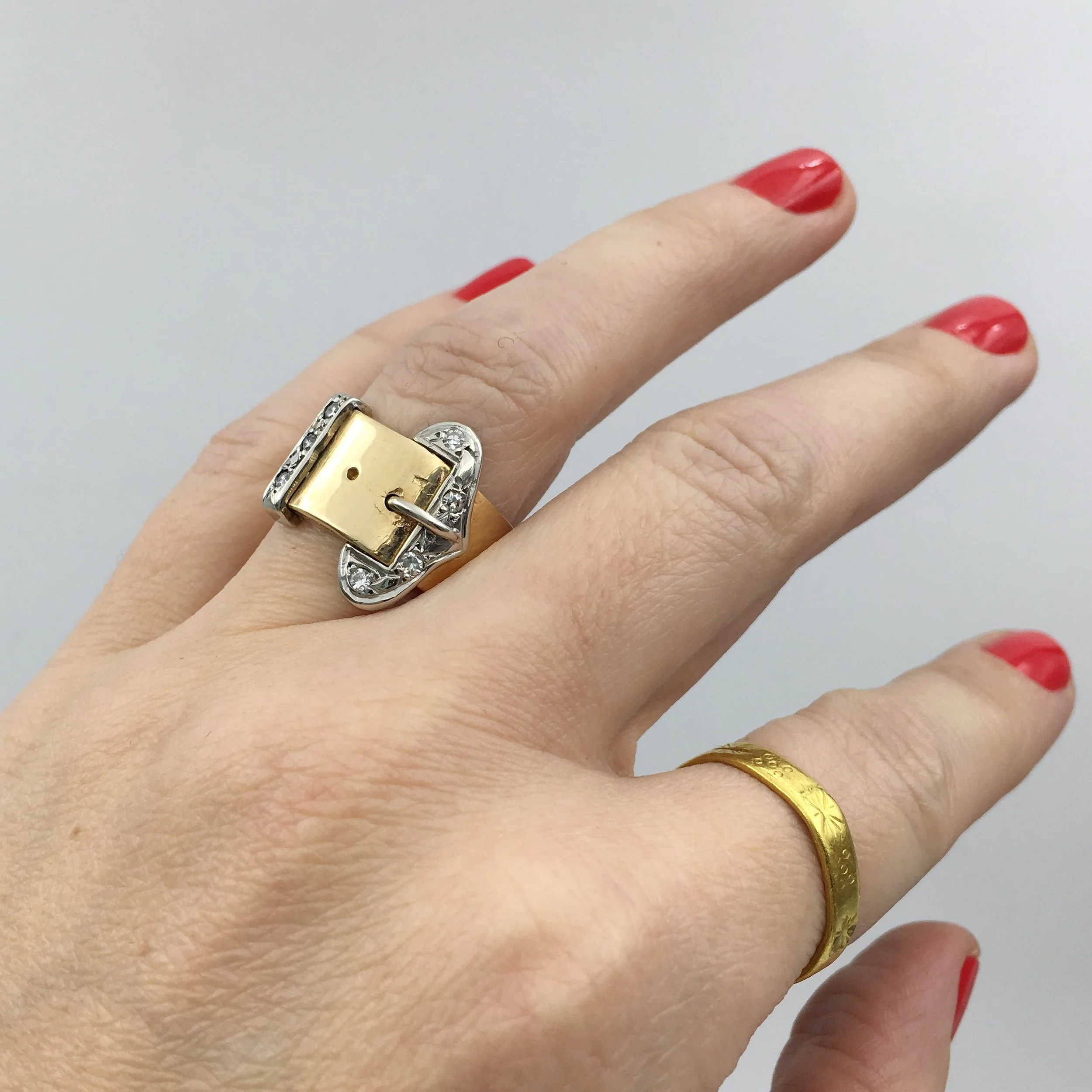 Vintage diamond buckle ring Reverie vintage jewelry NYC