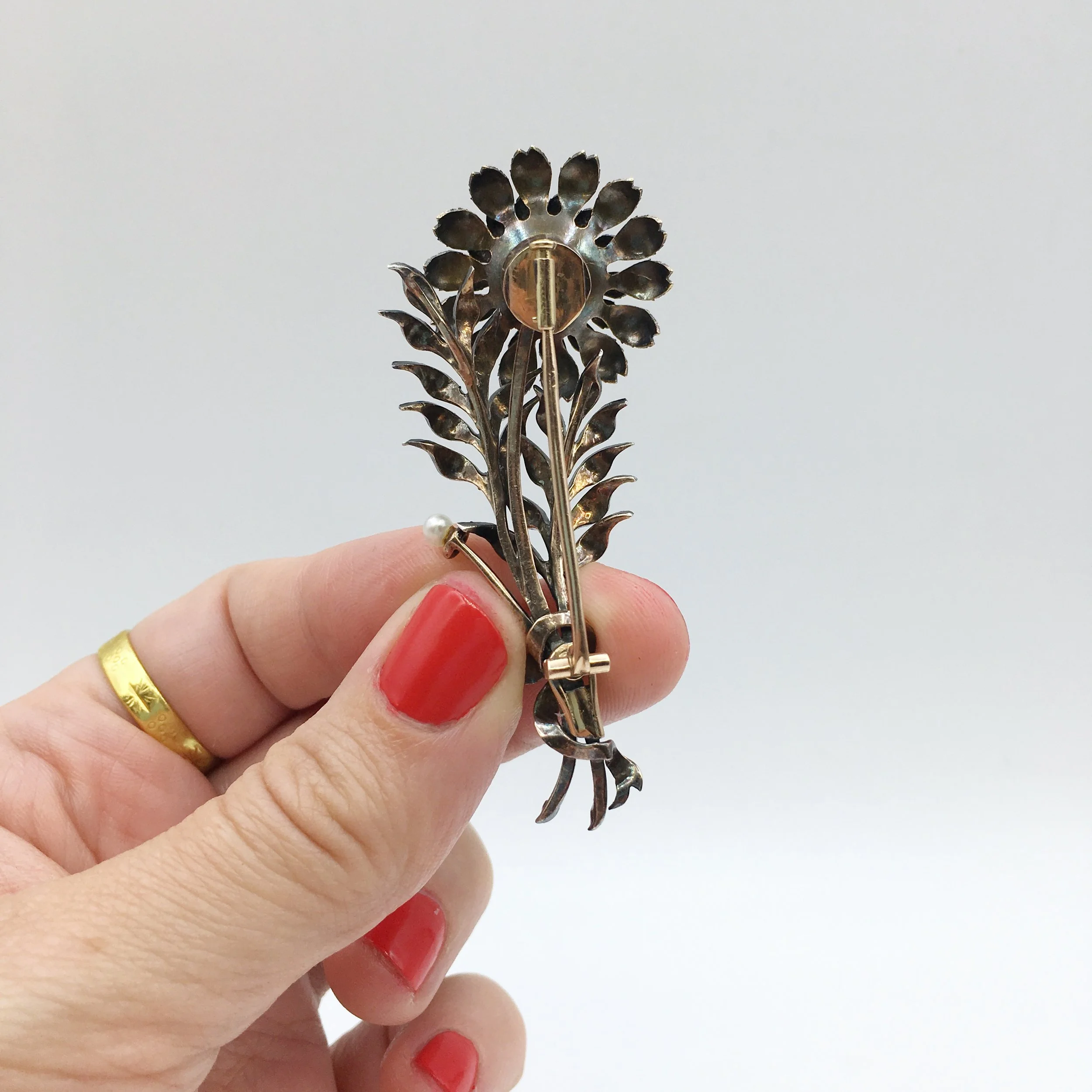 Victorian en tremblant trembler brooch Reverie vintage jewelry nyc