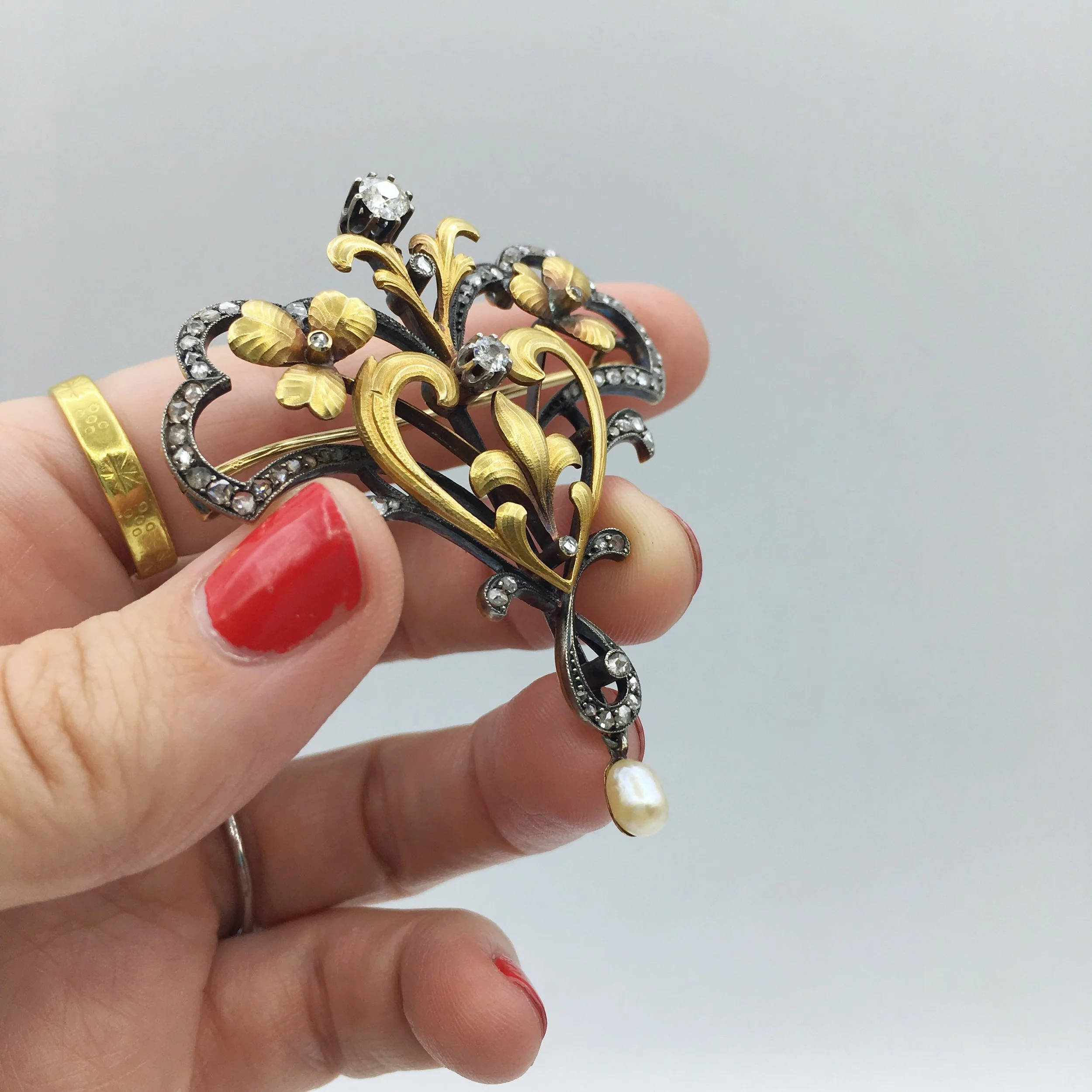 Art Nouveau gold lavaliere Reverie antique estate jewelry NYC