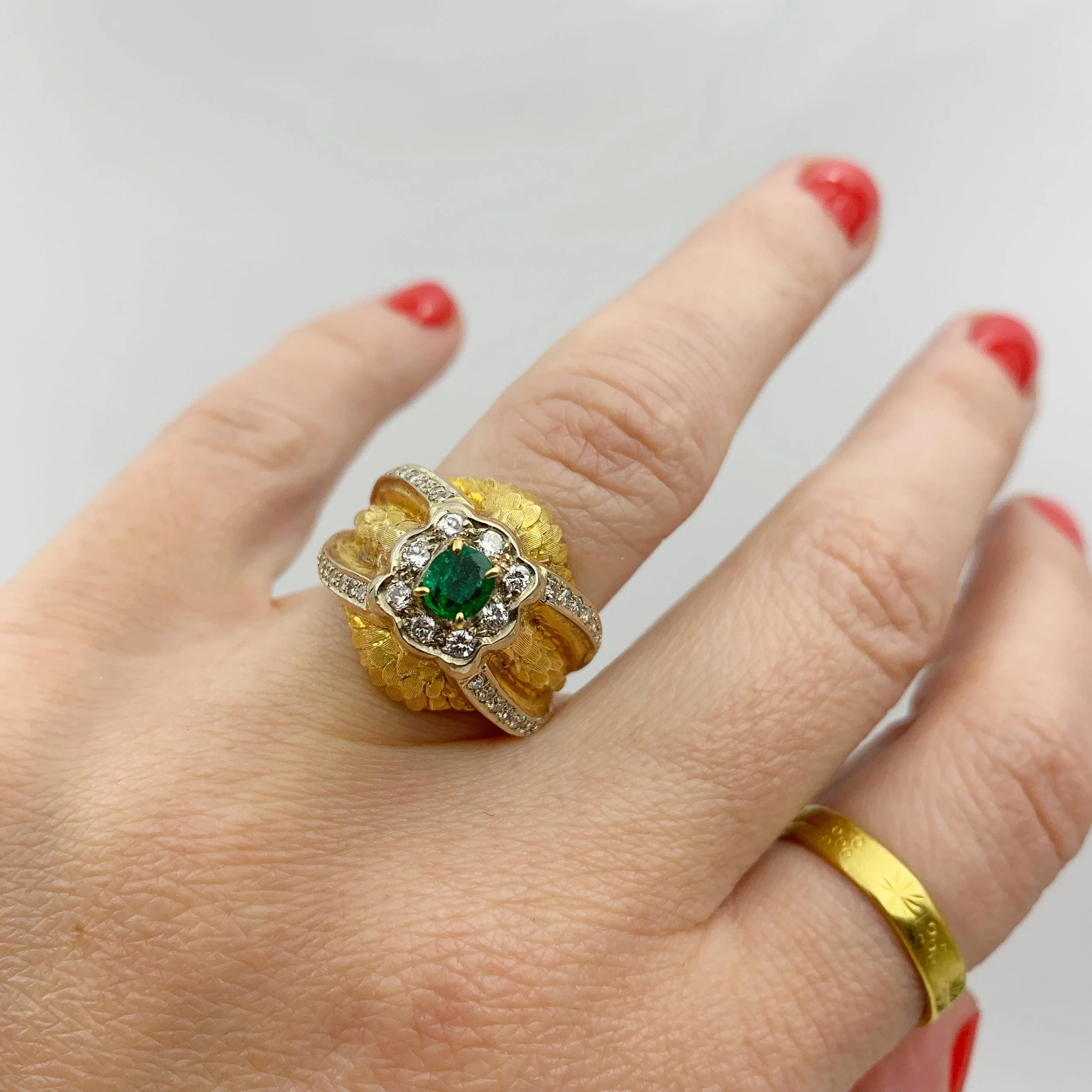 Buccellati style emerald cocktail ring Reverie estate jewelry NYC