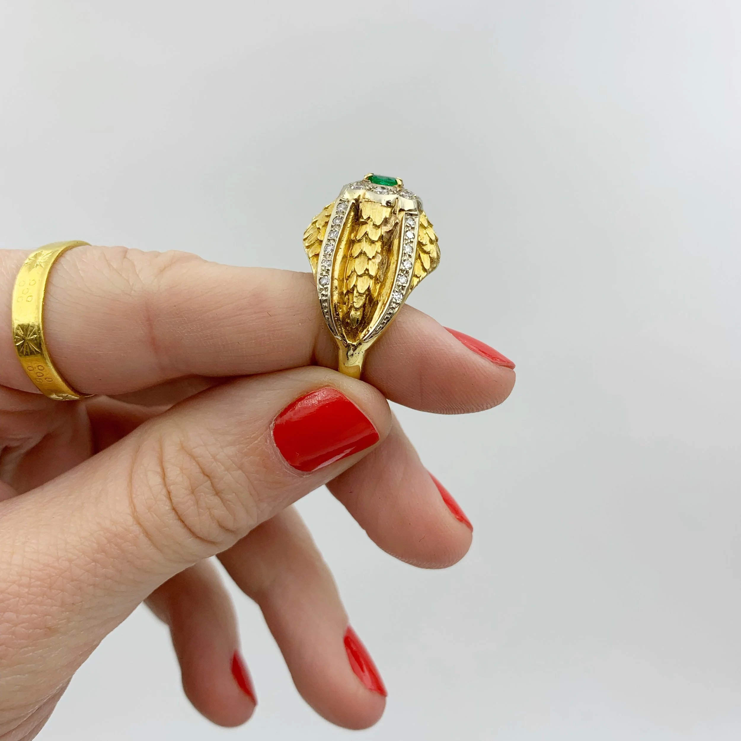 Buccellati style emerald cocktail ring Reverie estate jewelry NYC