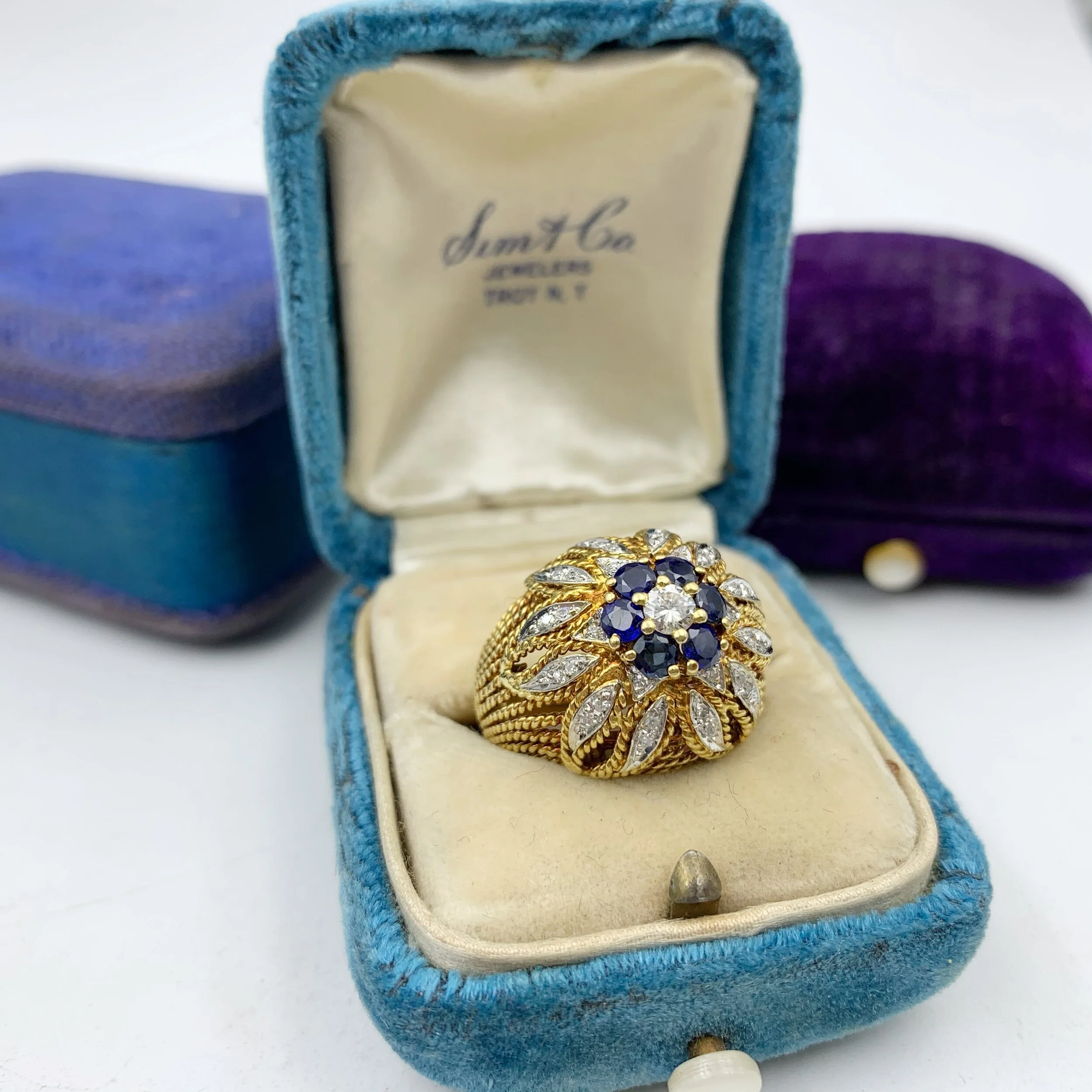 Vintage Italian sapphire 18k cocktail ring mid century jewelry Reverie NYC