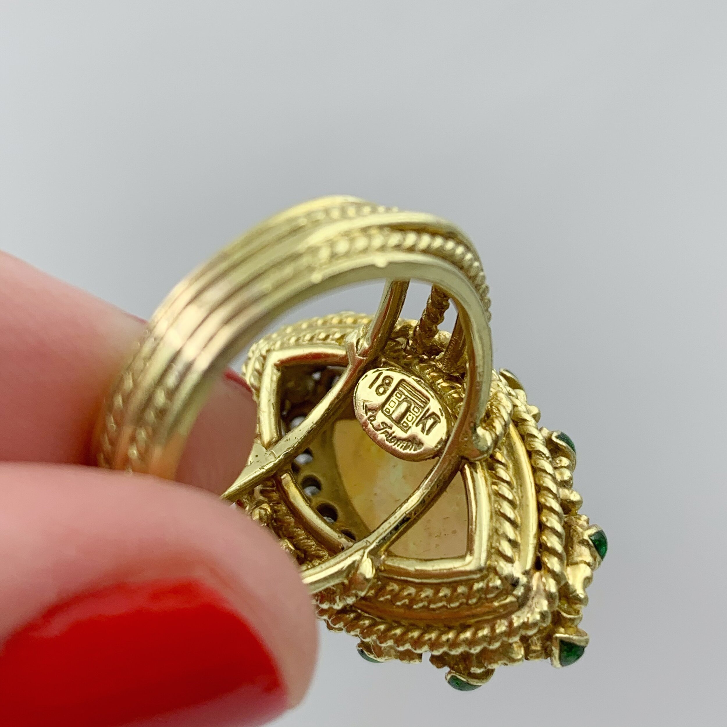 La Triomphe 18k opal statement ring 1960s cocktail ring Reverie vintage estate jewelry nyc