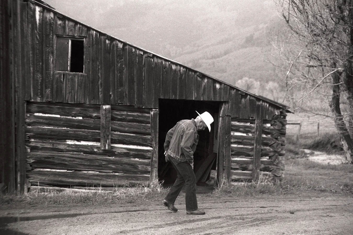 Gpa&BarnS.jpg