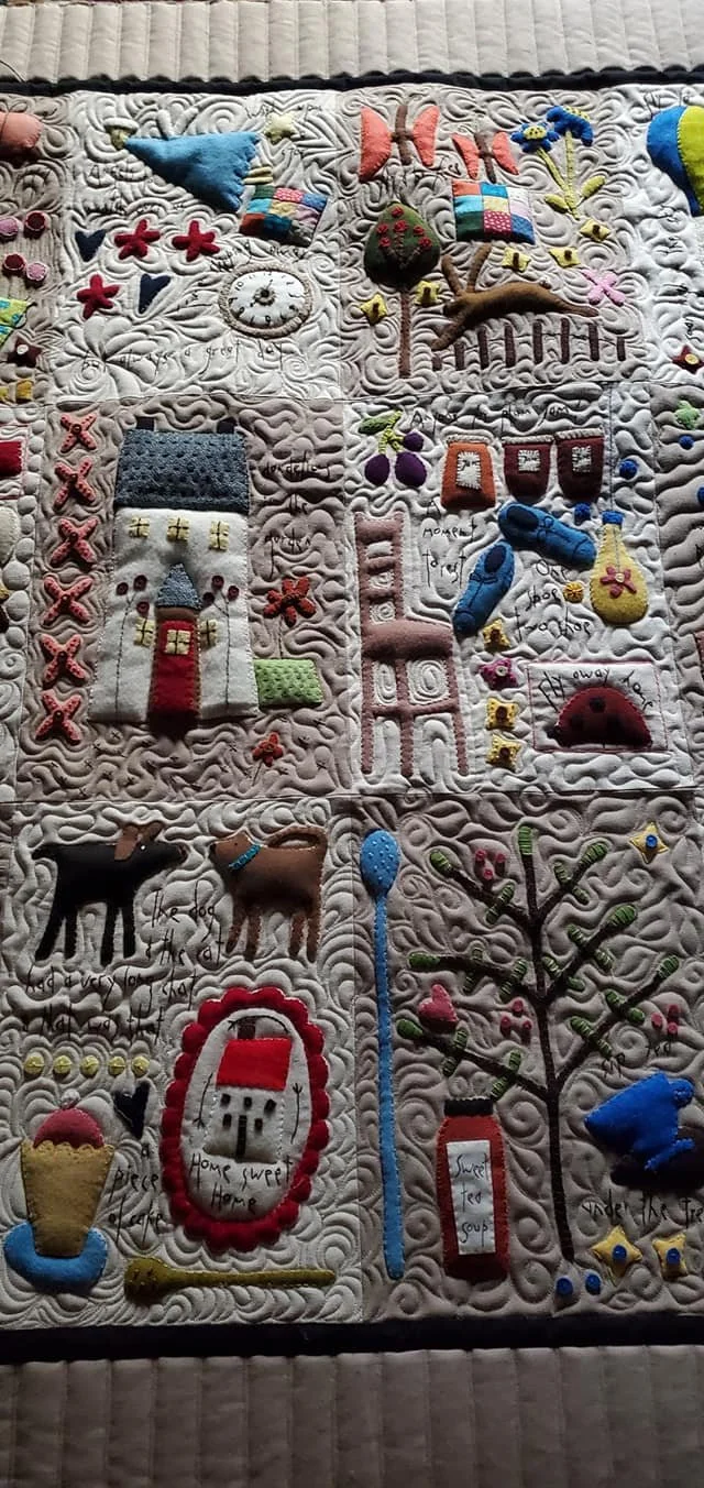 Close up of country quilt.