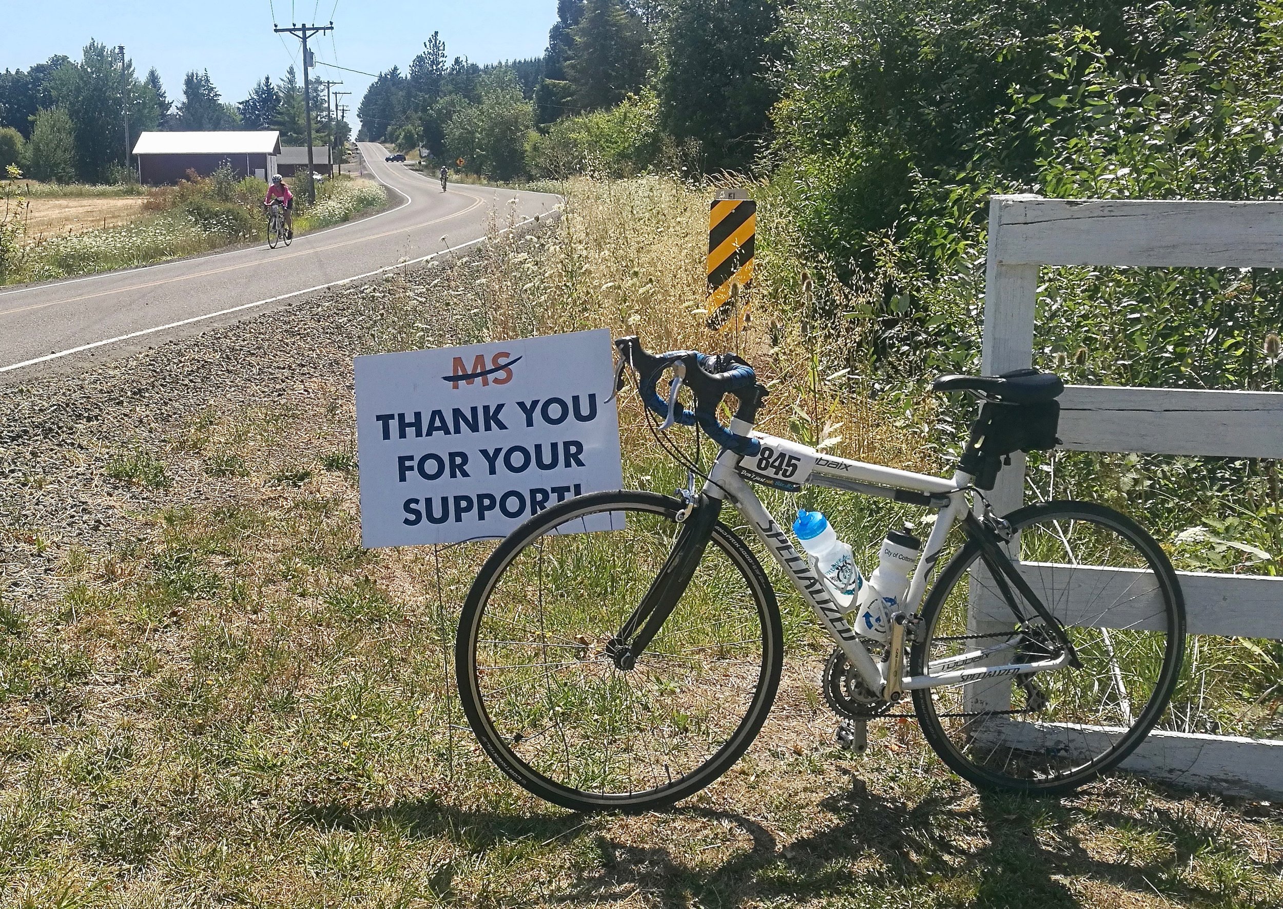 Bike MS Oregon 2019_17 fix it.jpeg