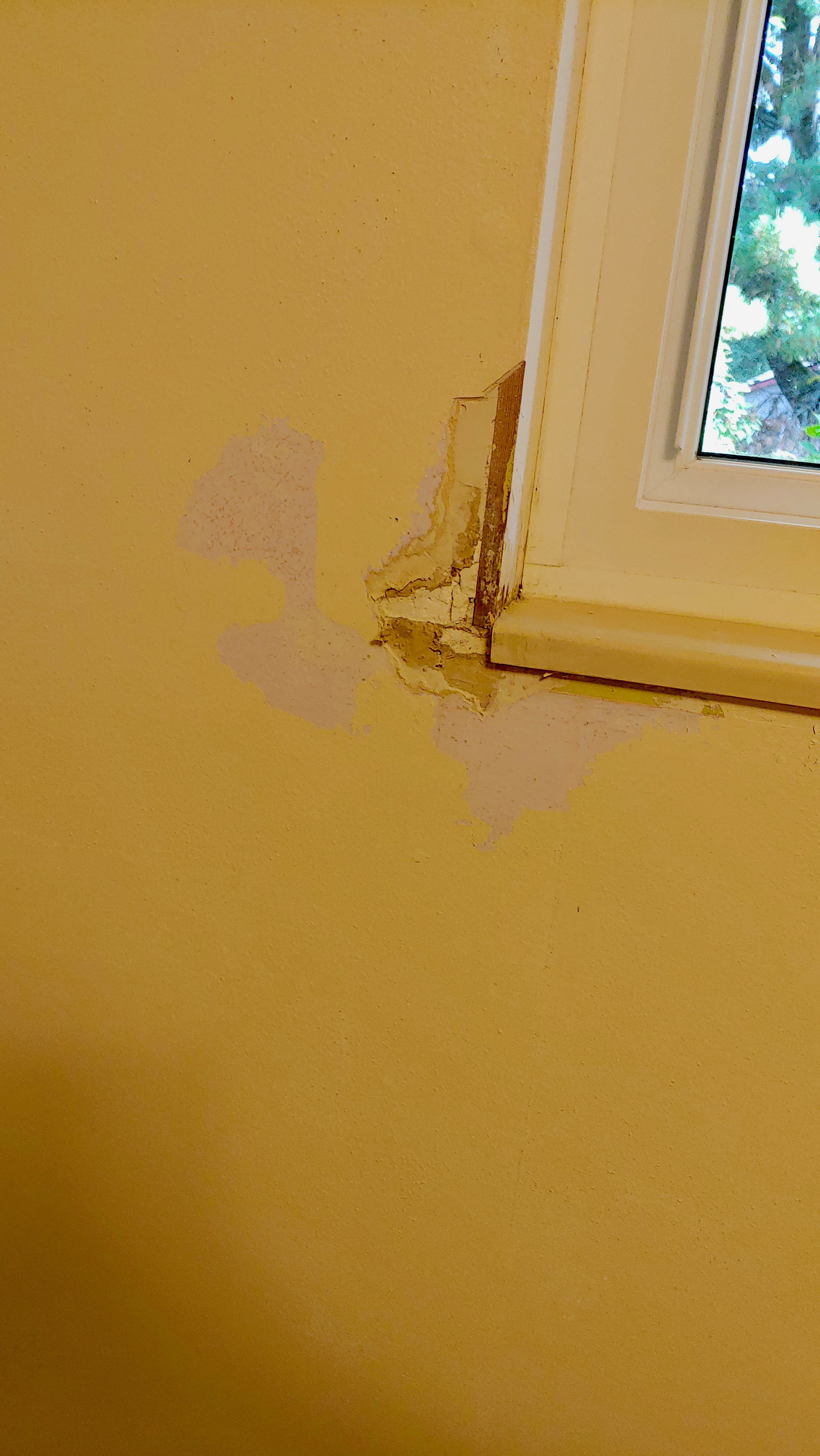 damaged walls