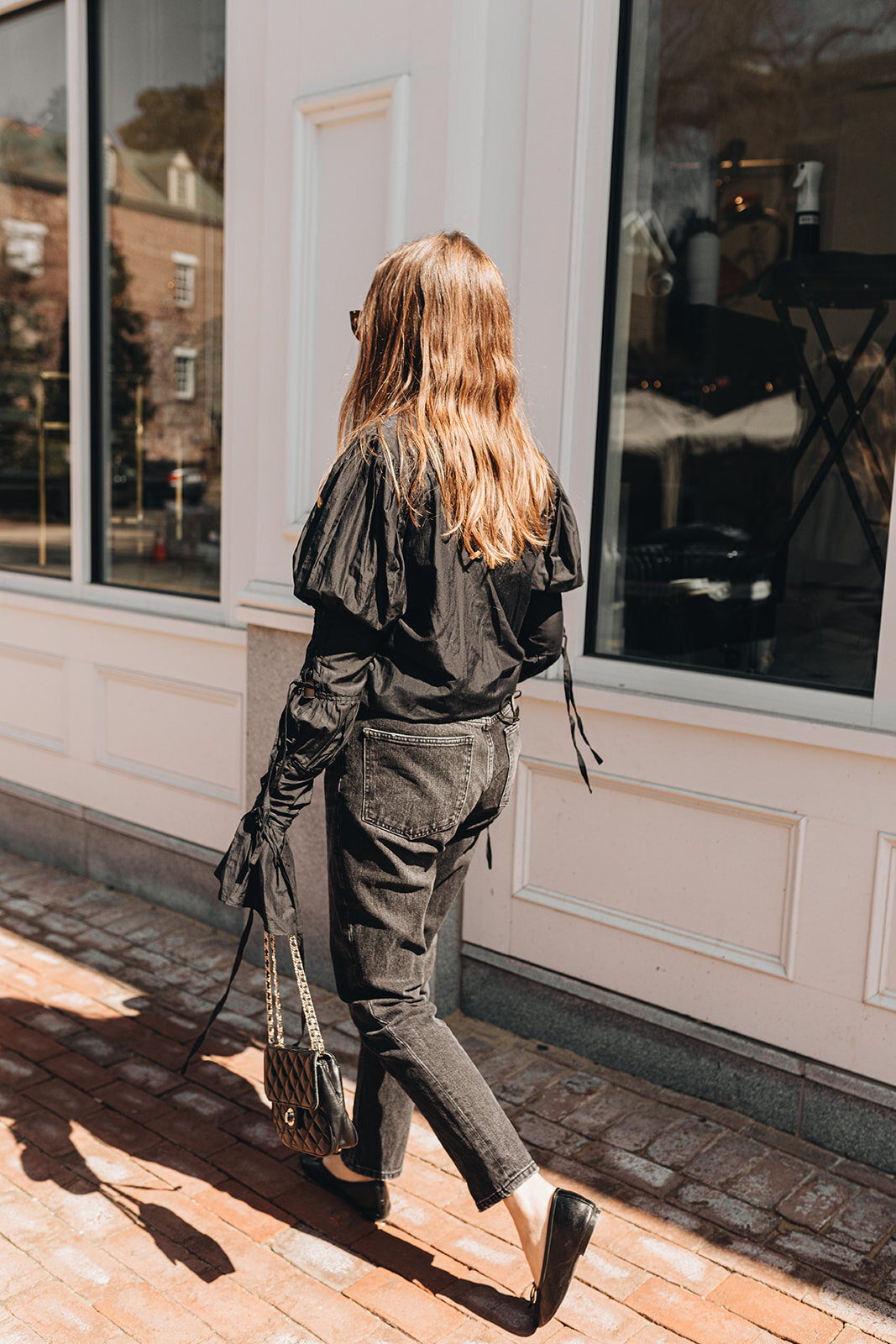 How to Wear All Black With Confidence and Purpose - The Girl from