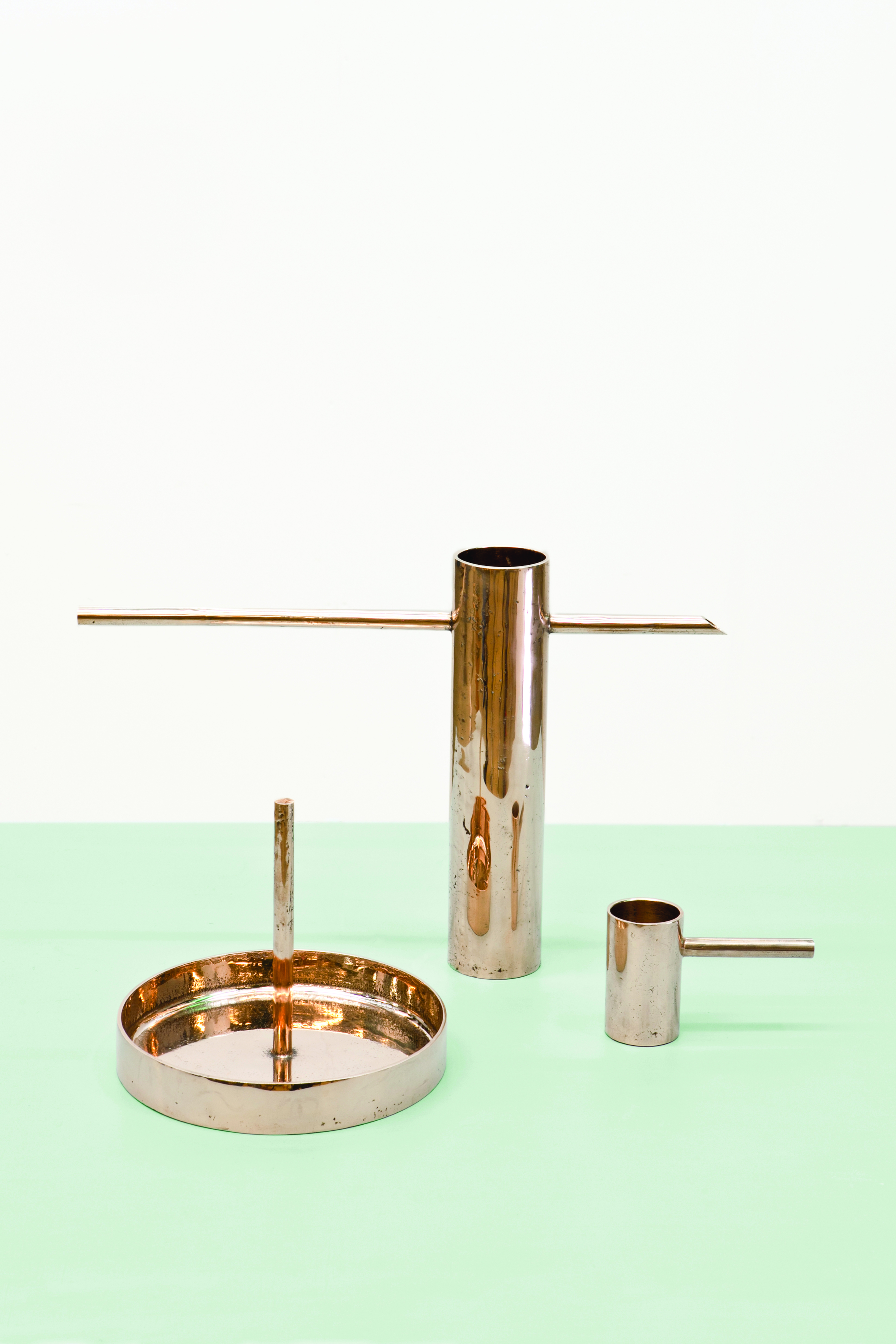 Touchables was designed for the exhibition ‘Copy Nature, Elementary Sentiments’, organized by Beeldenstorm and Onomatopee. Ten designers got the chance to experiment with metals which resulted in an exhibition presenting object and products that intend to let raw materials last and become cherished by, and for, generations to come.