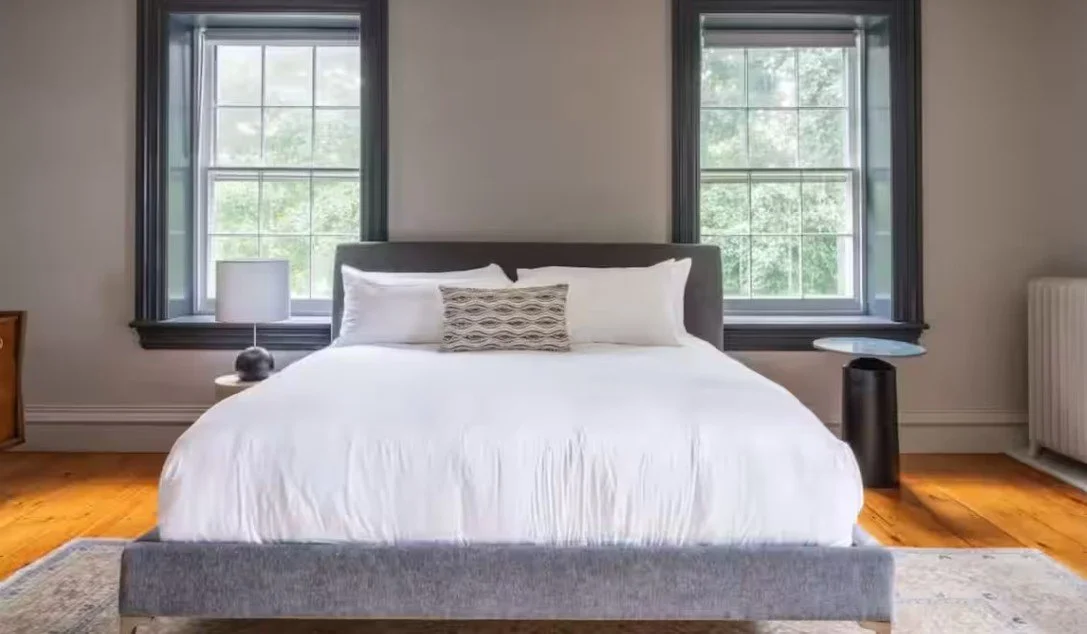 Bedroom1.jpg