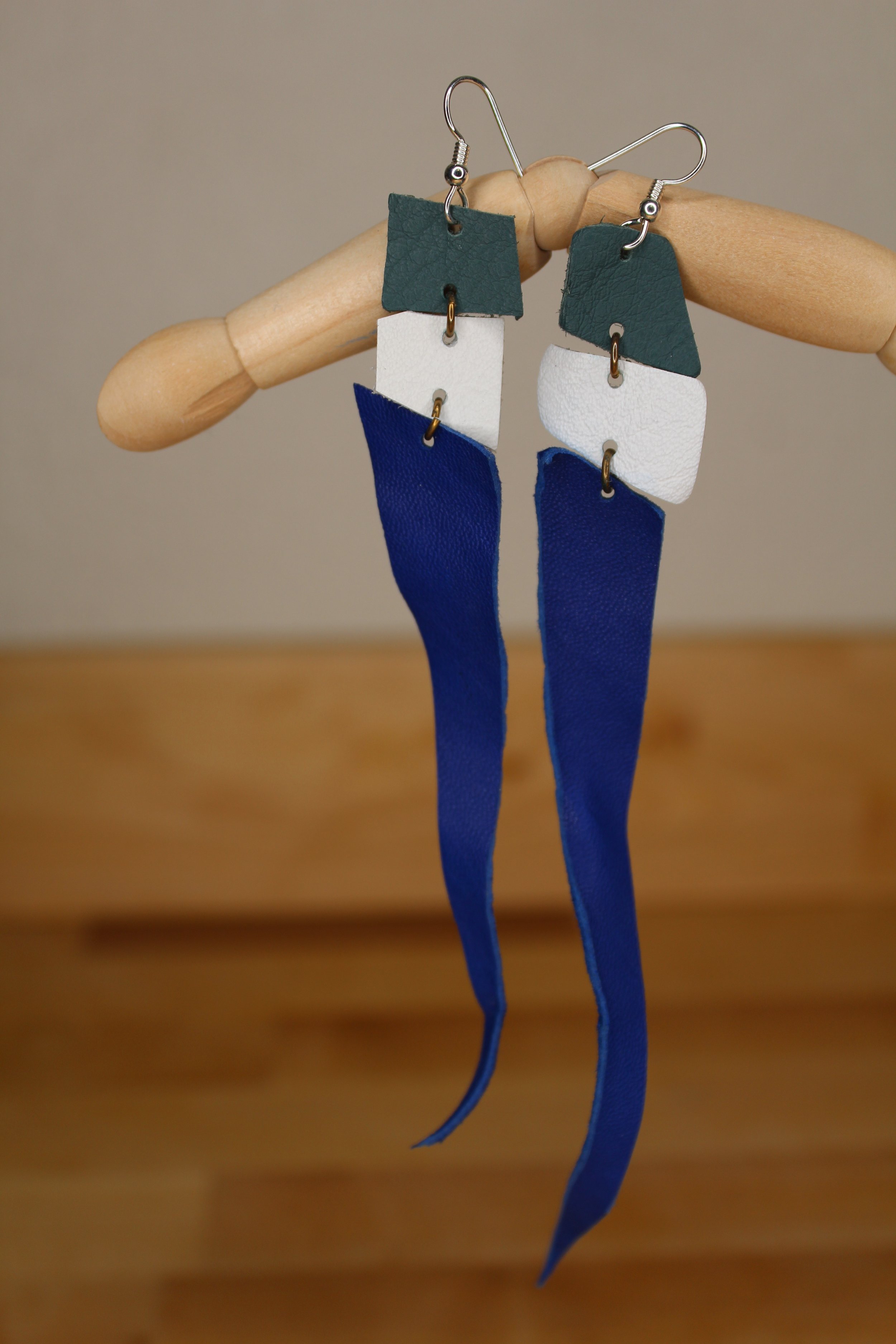 Long Blue Babes