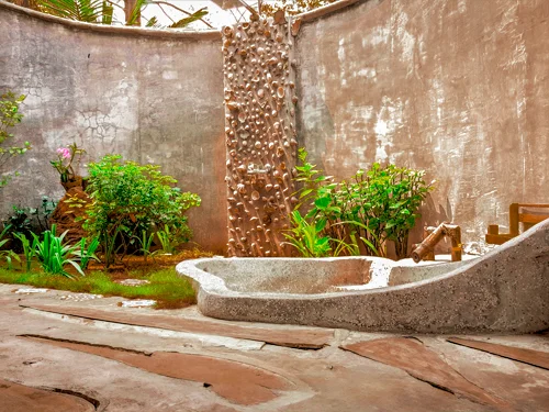 stilthouse bathroom1.jpg