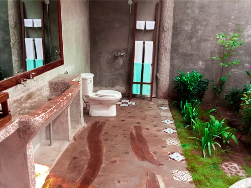 stilthouse bathroom2.jpg