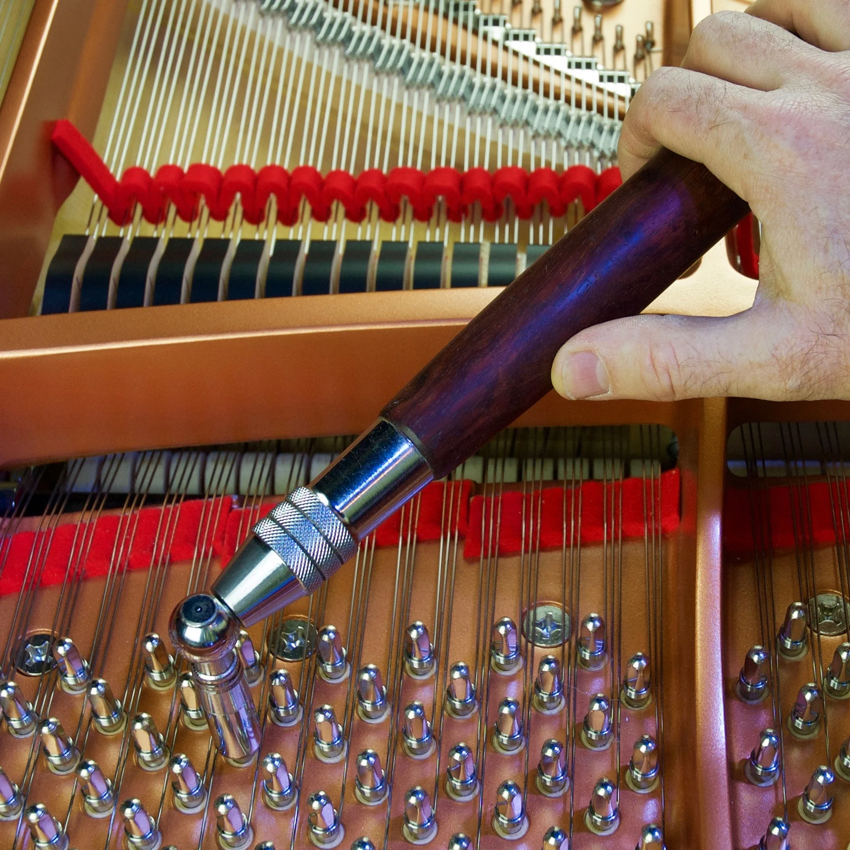 tuning.lever.jpg
