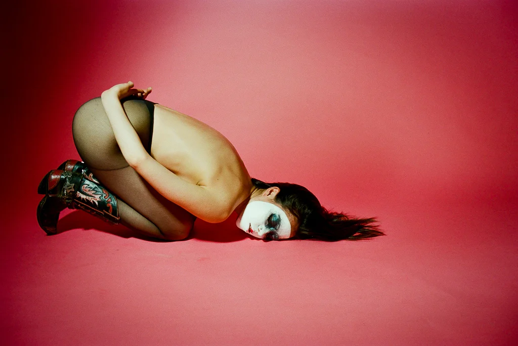 Copy of DYLAN_35MM_0701-5.jpg