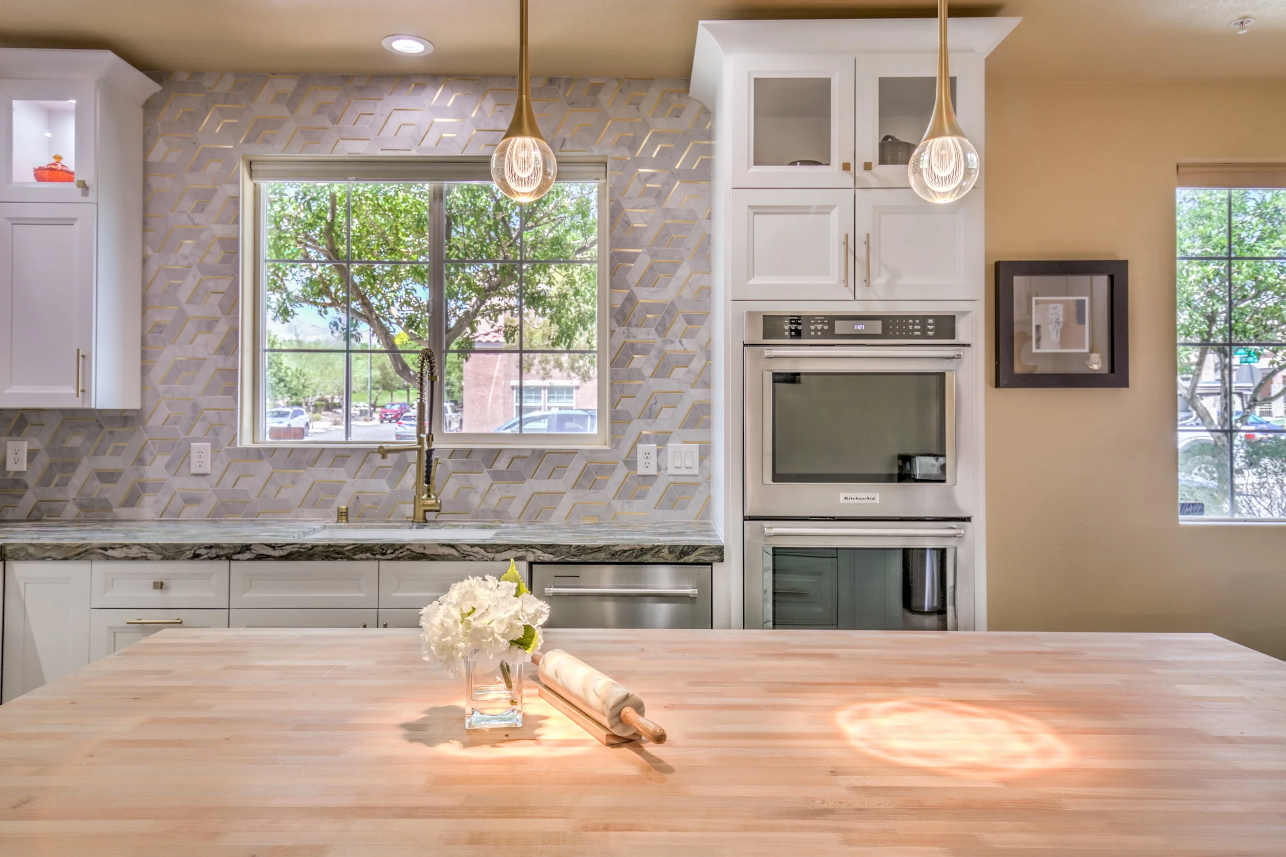 9044 Proud-15.jpg-FULL.JPG