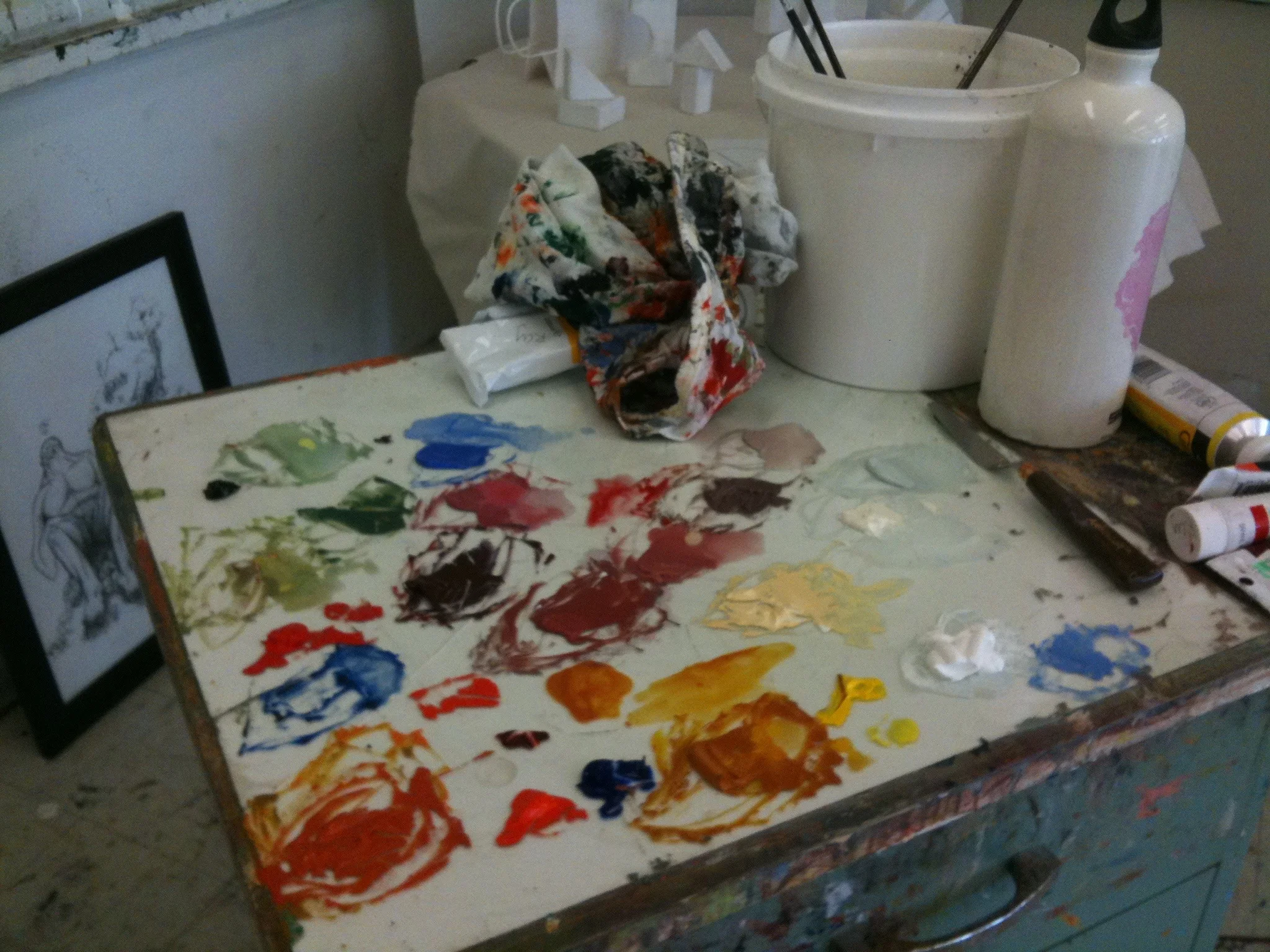 My painting station in the painting studio. The prof in this class was so laid back and the coolest. I loved her class so much. I wish I had taken more painting in college, but alas, drawing was my emphasis (we could choose only one emphasis). 