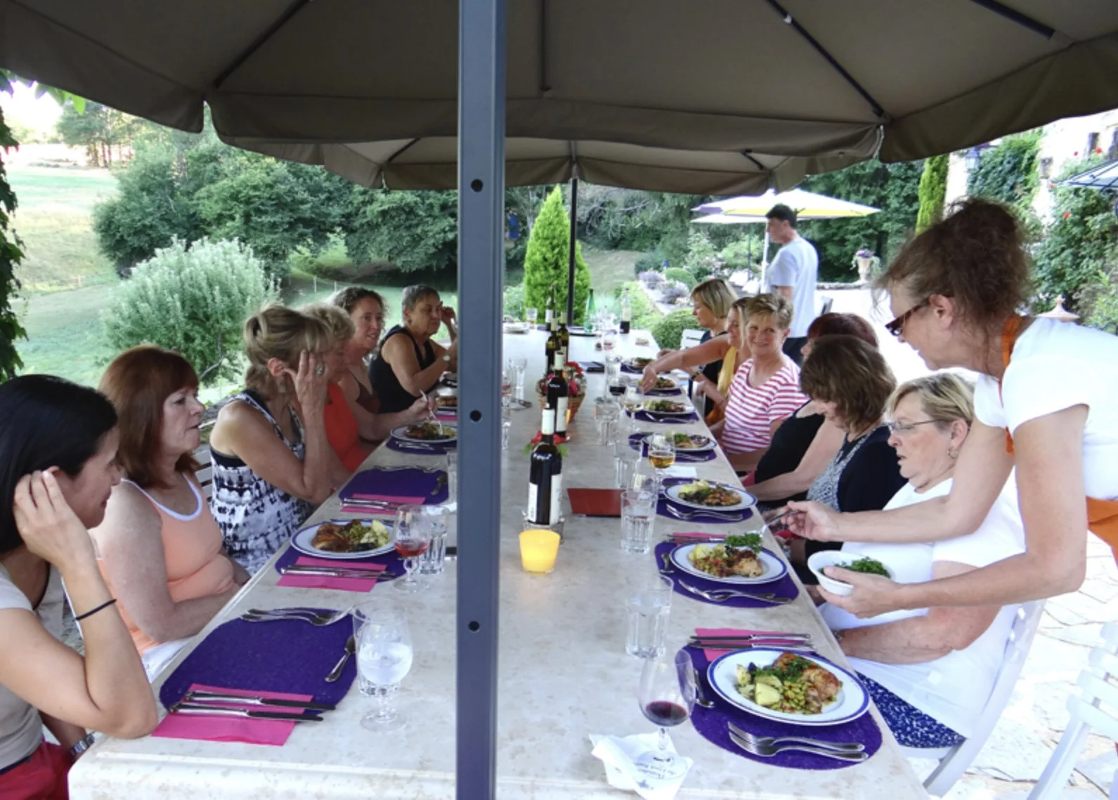 dinneronTerrace.jpg