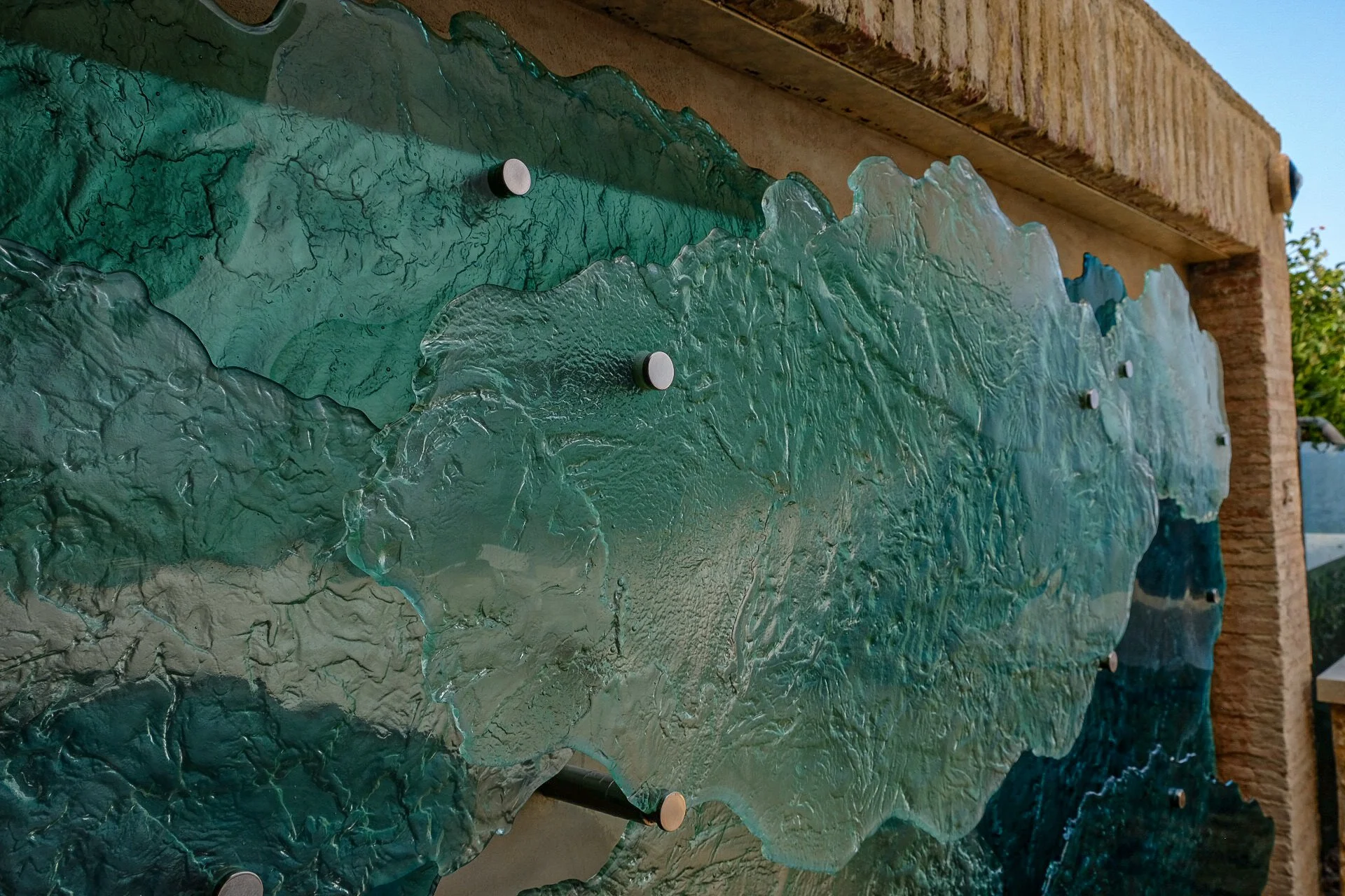 Wall DT8.jpg