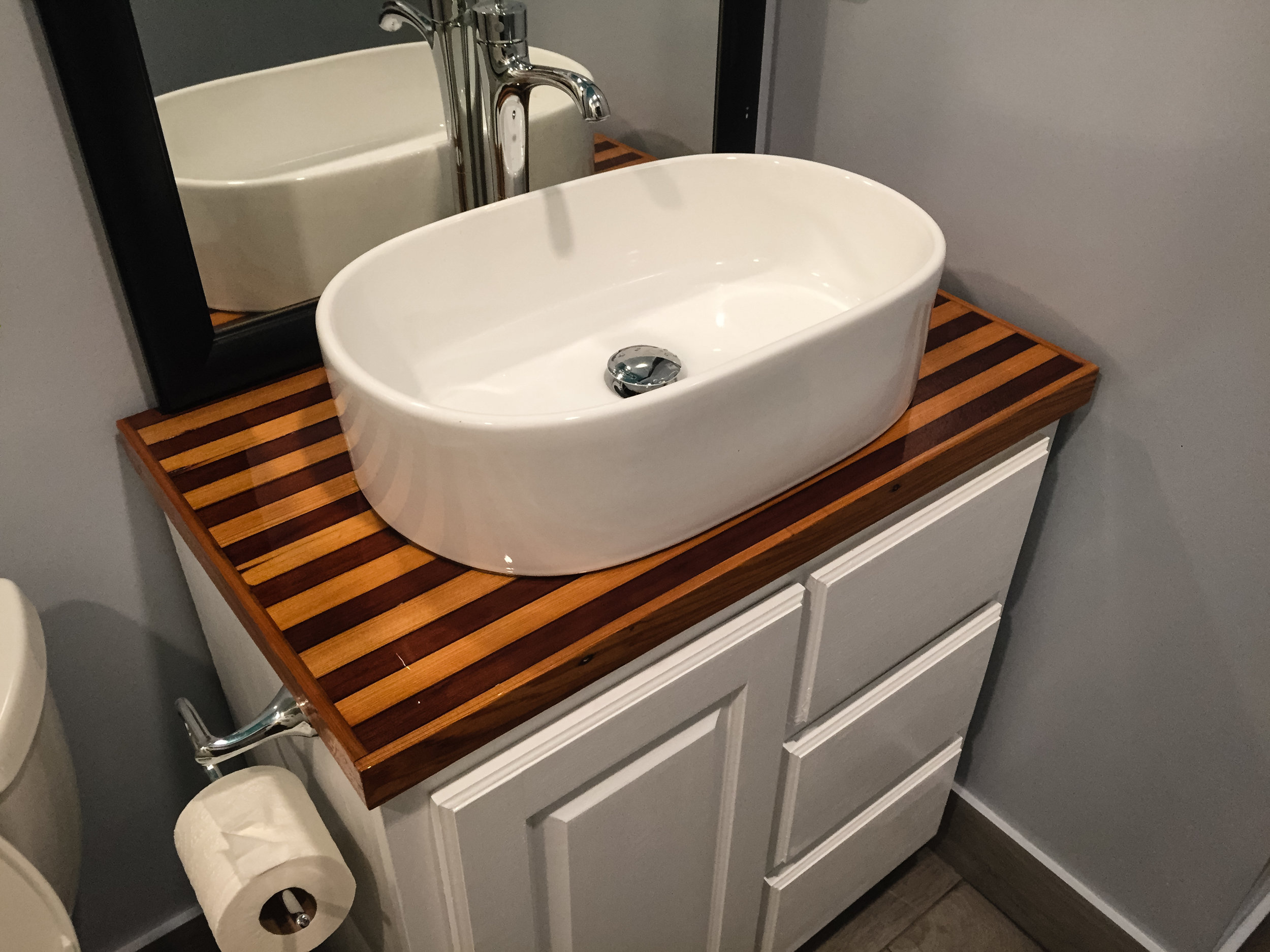 Sink top in position.