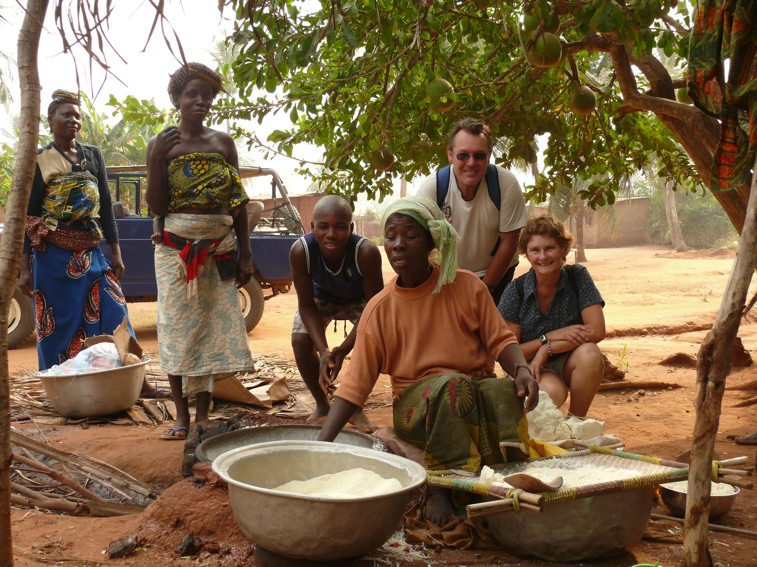 Pounding manioc