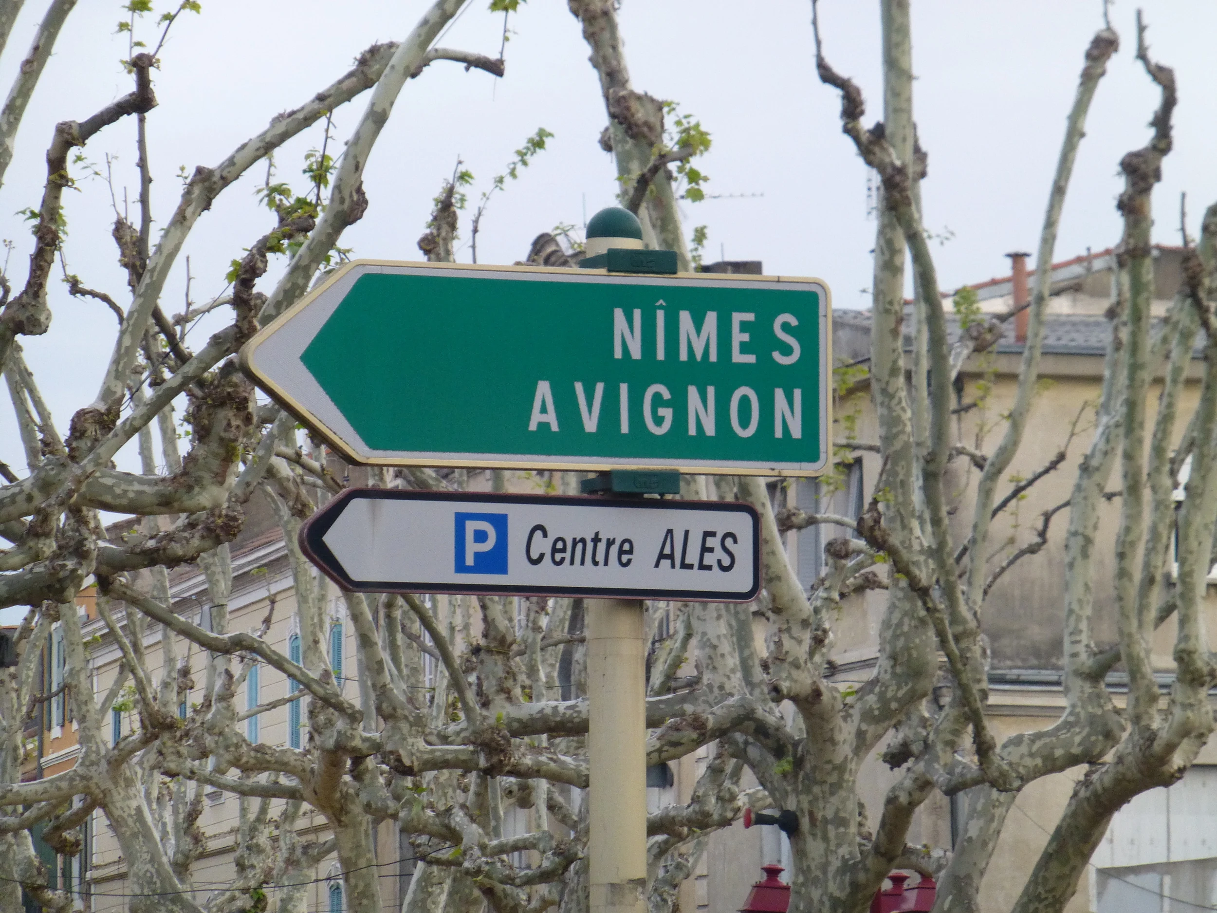 Arles vs Ales - What a Difference an "r" makes (France)